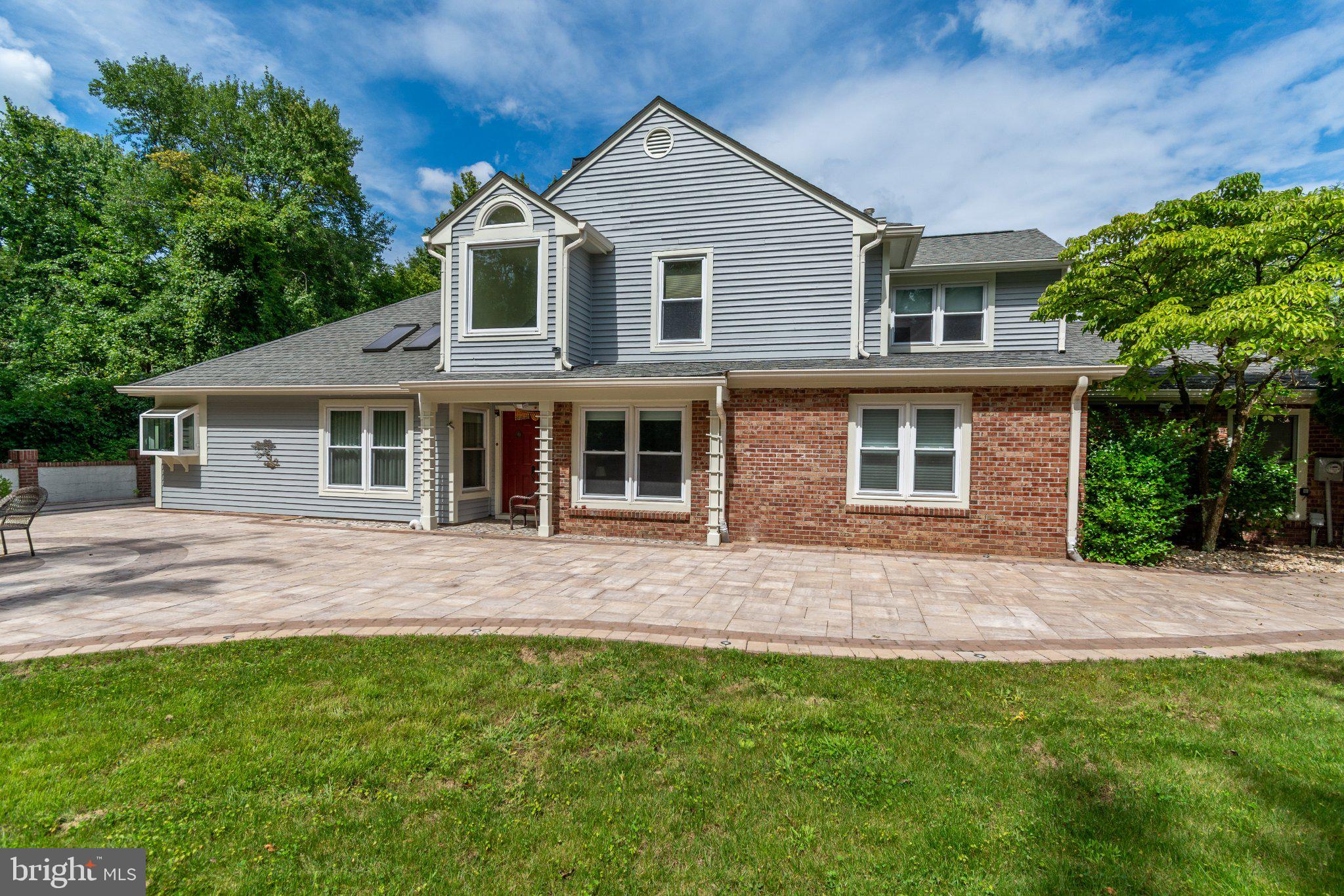 5 NOTTINGHAM CIRCLE