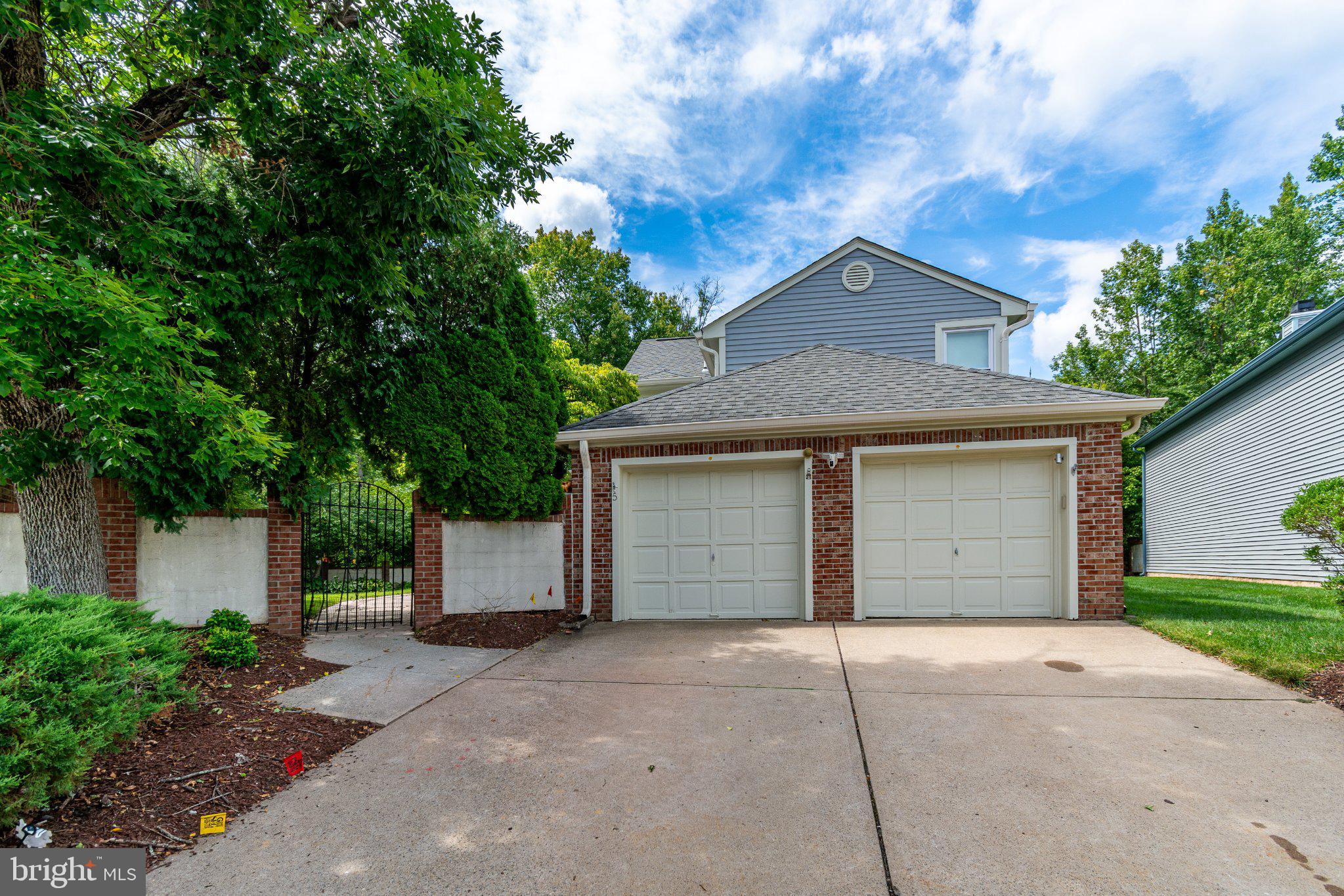 5 NOTTINGHAM CIRCLE