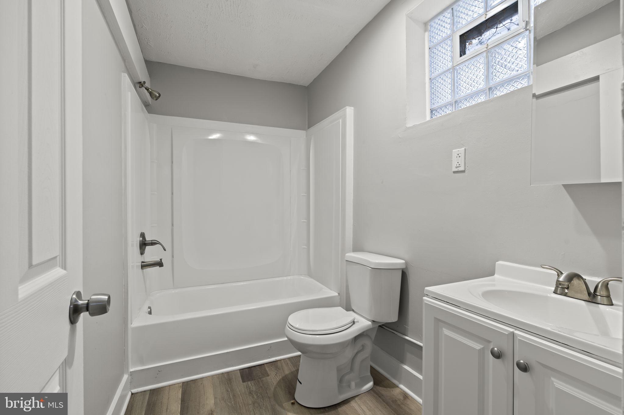 CEDAR PARK - Residential Income