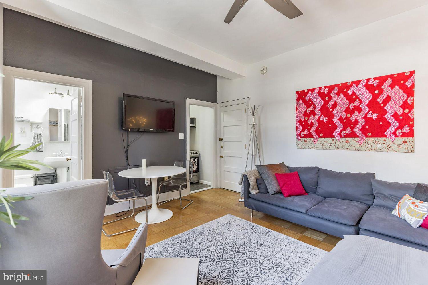 250 S 13TH STREET 8F