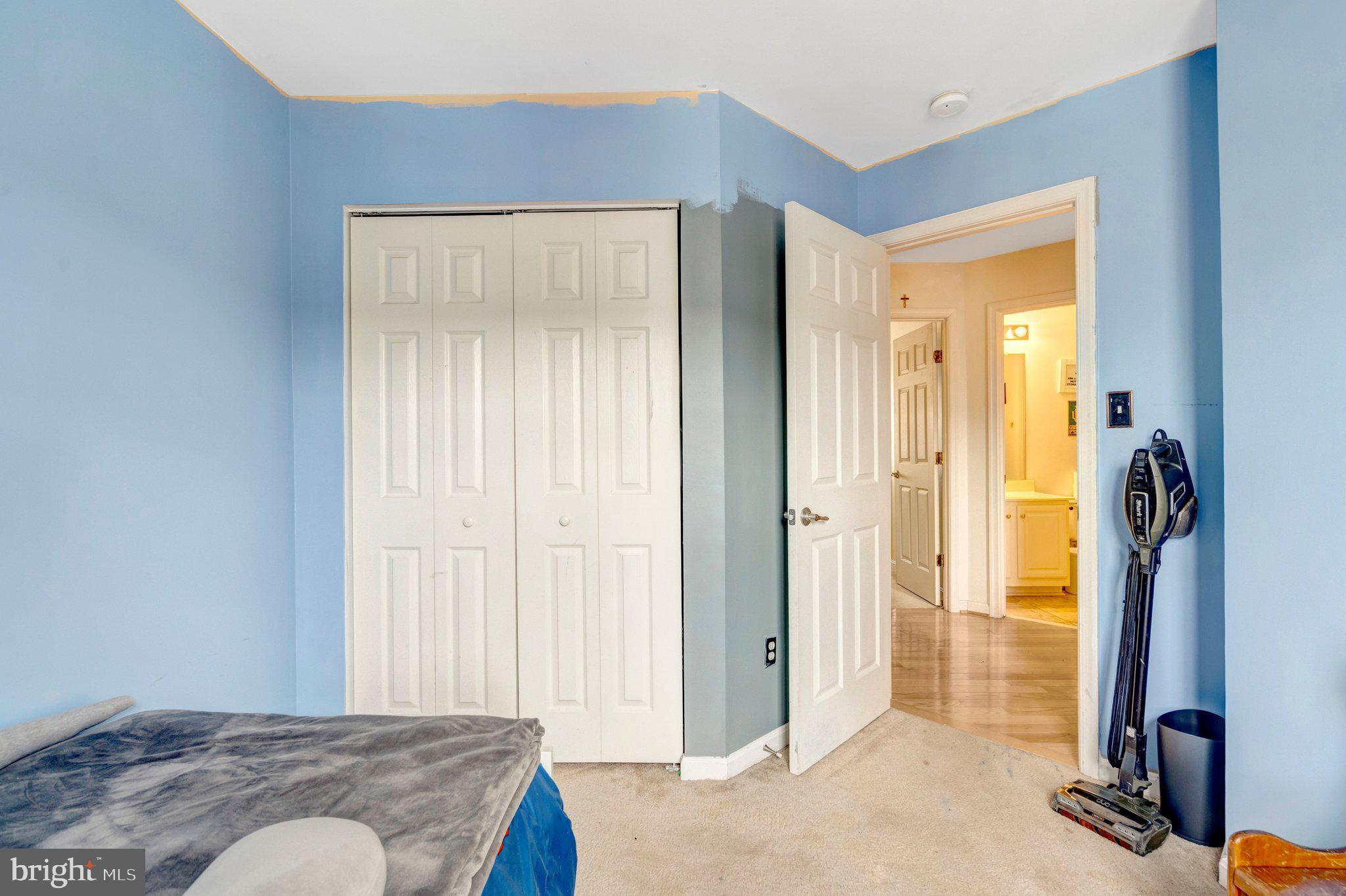 SOUTH RIDING - Residential