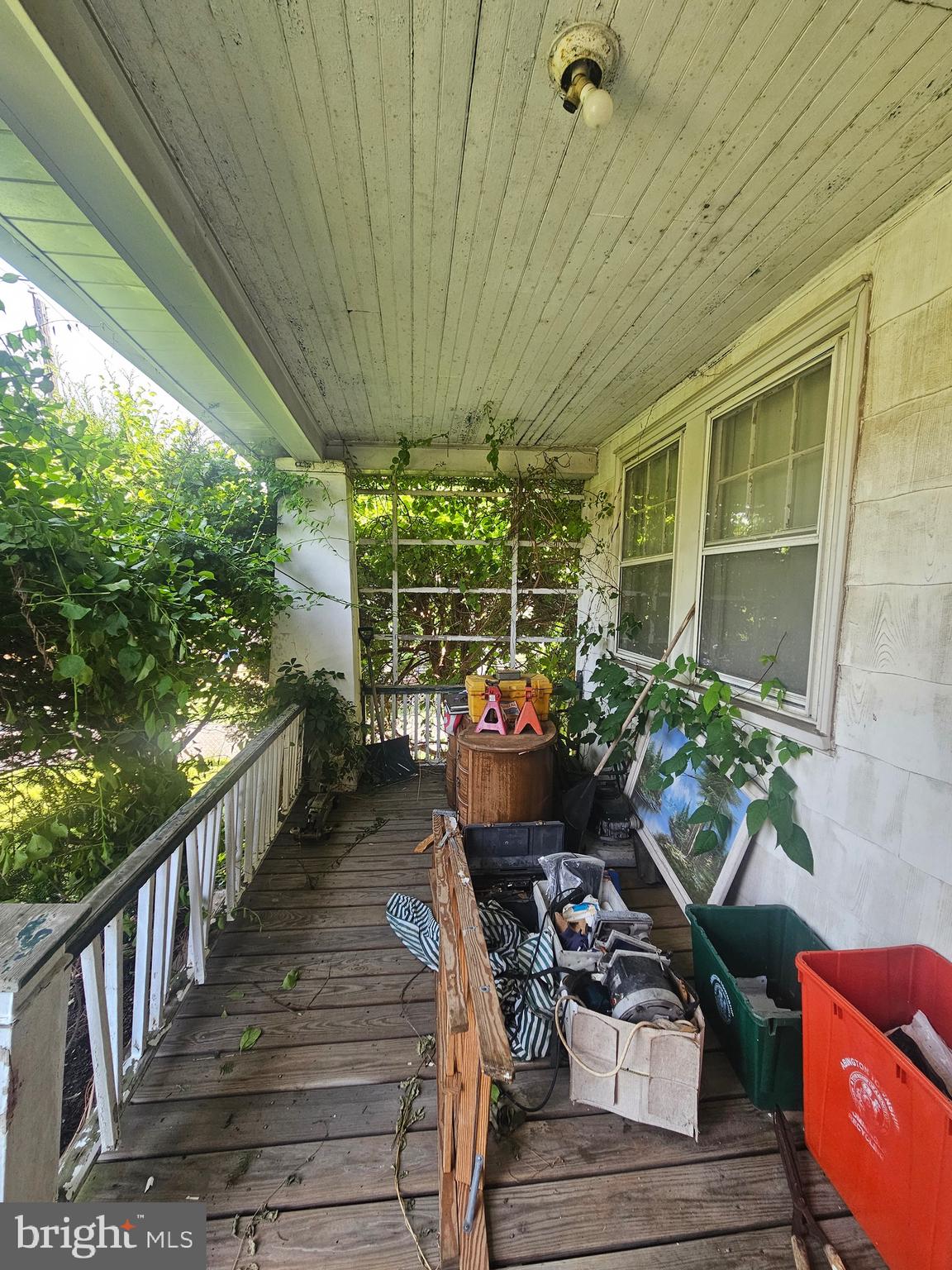 137 HIGH SCHOOL ROAD
