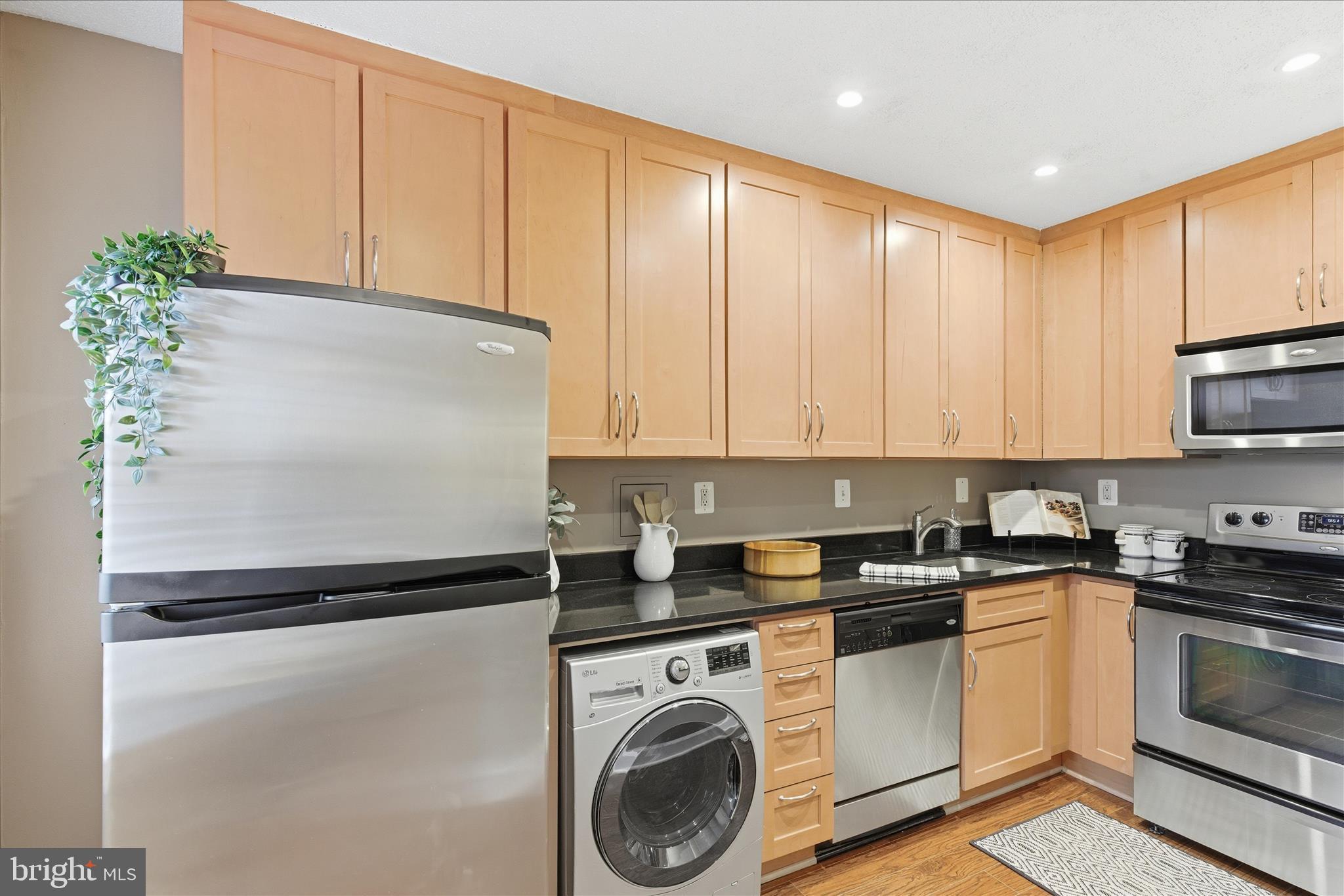 RIVERTON CONDOMINIUMS - Residential