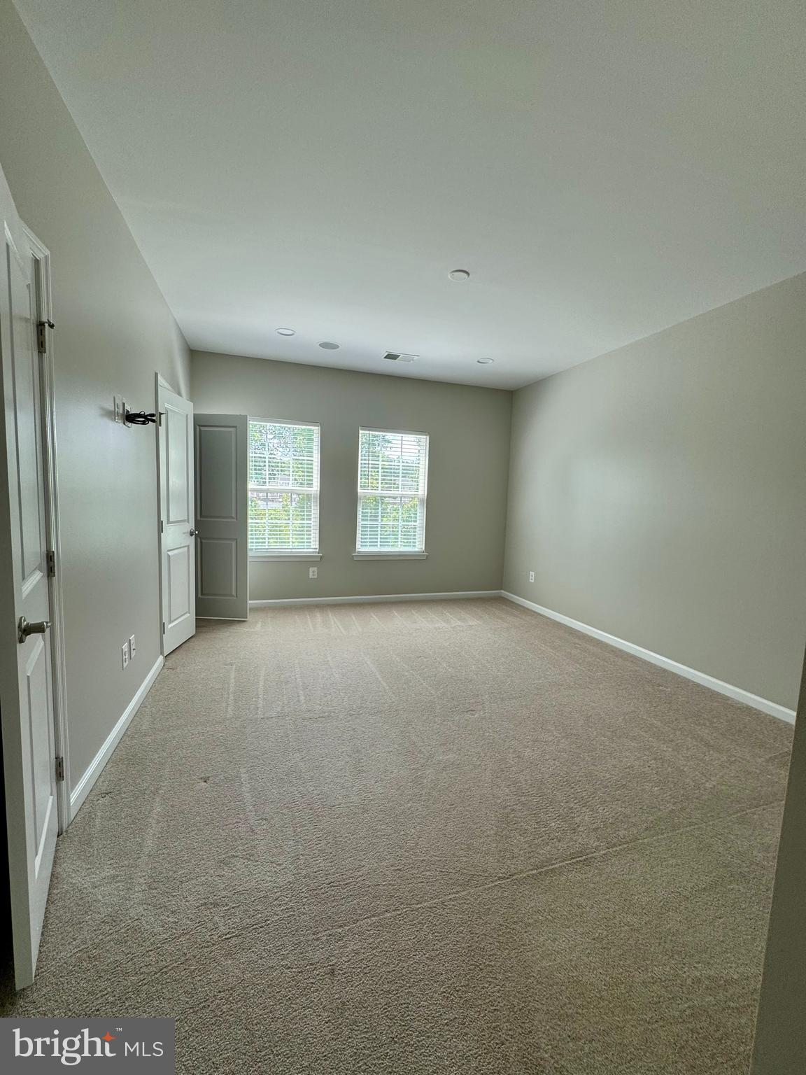 RAPPAHANNOCK LANDING - Residential Lease