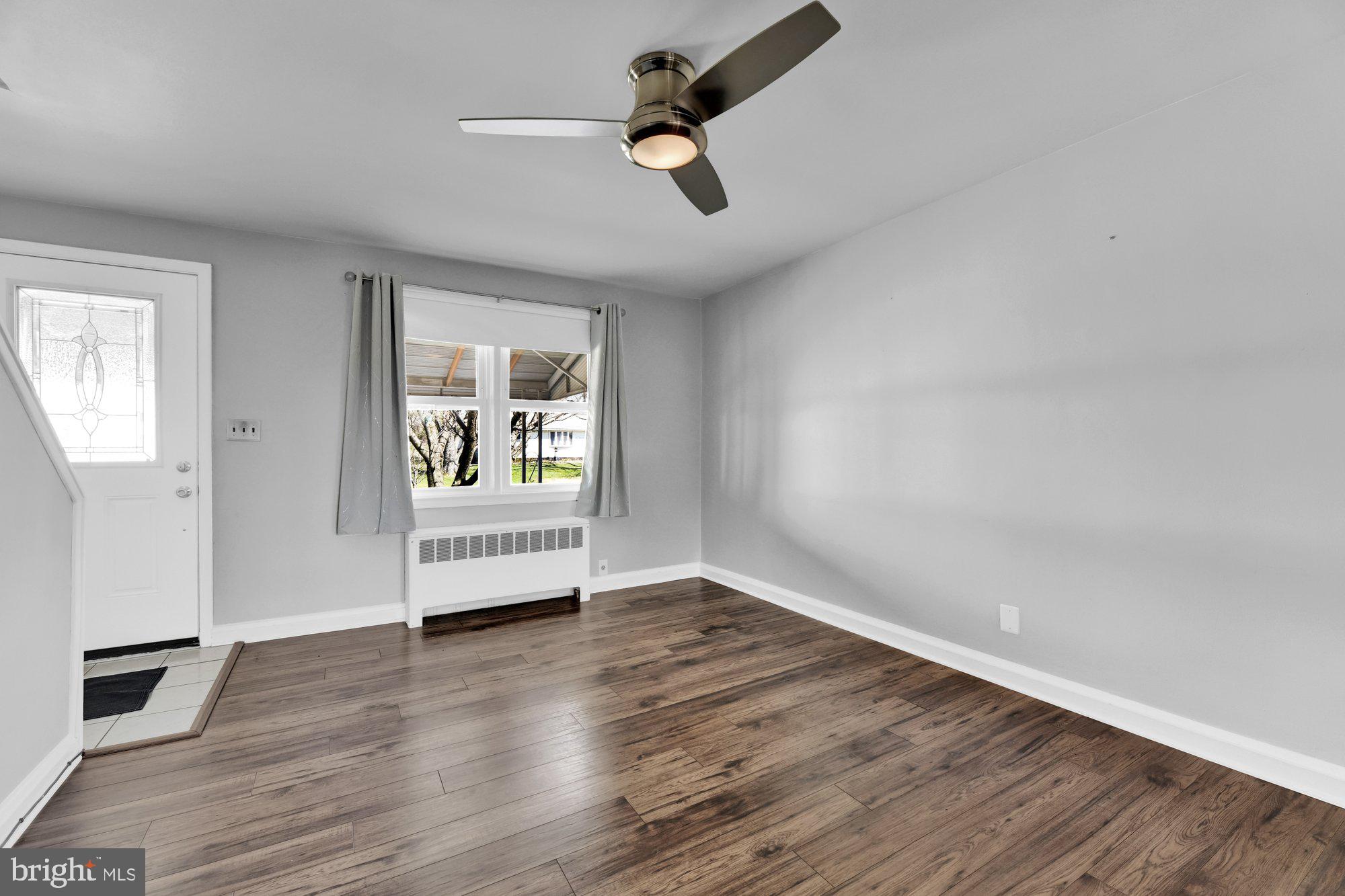 PHILADELPHIA HEIGHTS - Residential