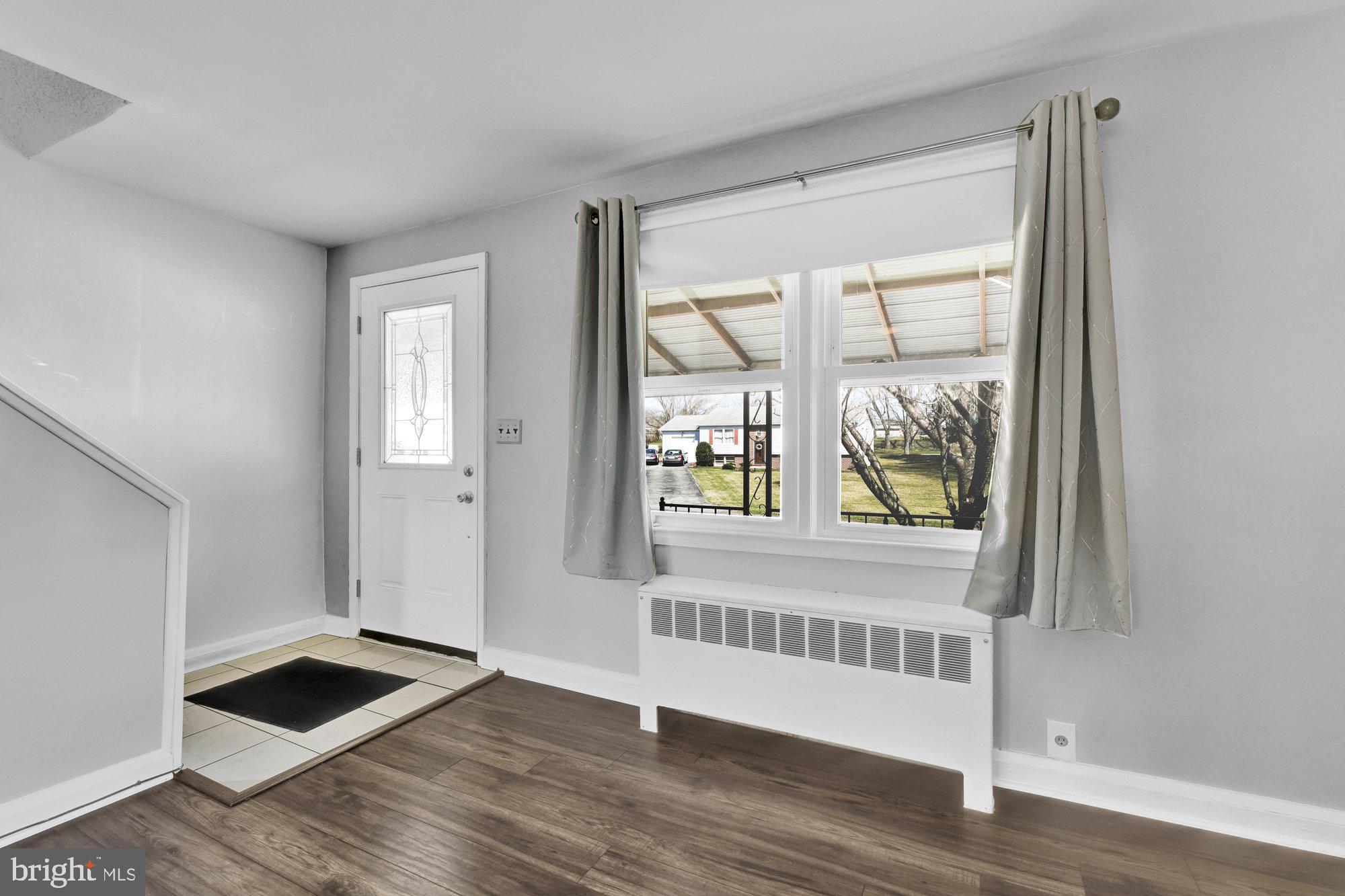 PHILADELPHIA HEIGHTS - Residential