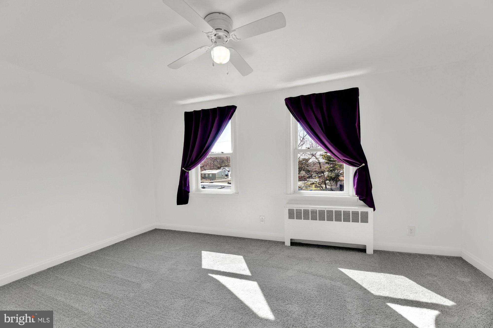 PHILADELPHIA HEIGHTS - Residential