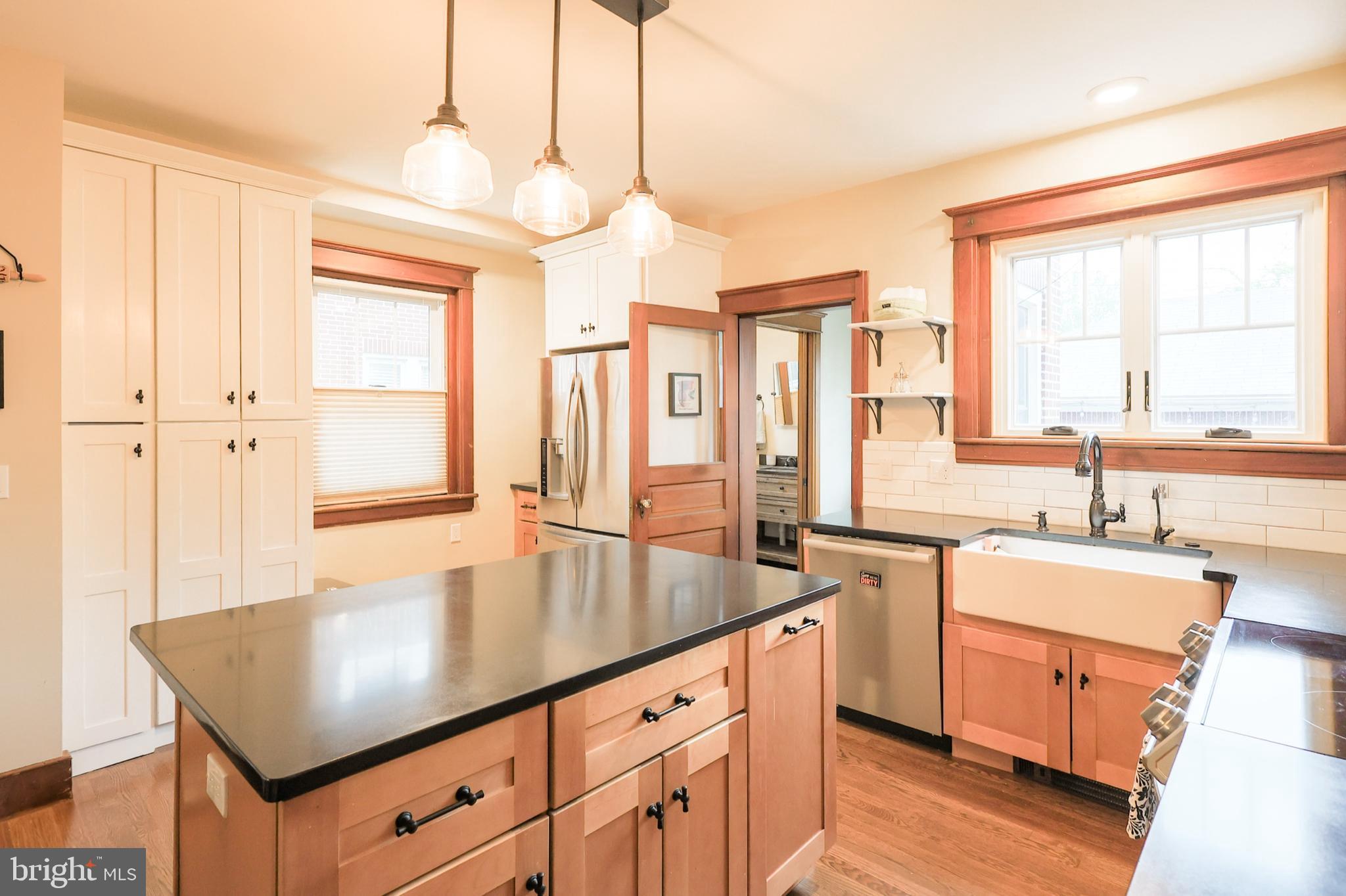 COLLEGE HEIGHTS - Residential