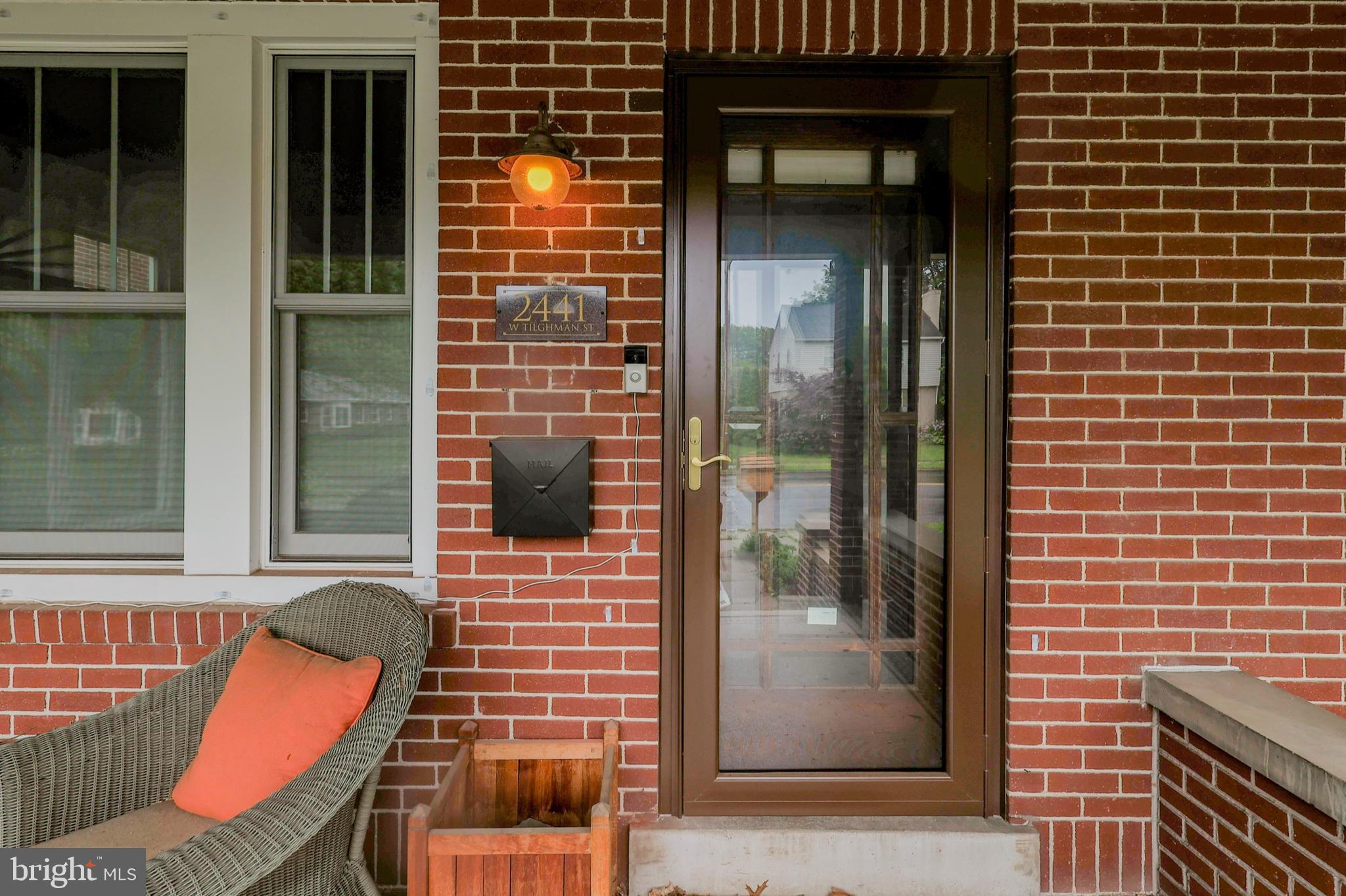 COLLEGE HEIGHTS - Residential