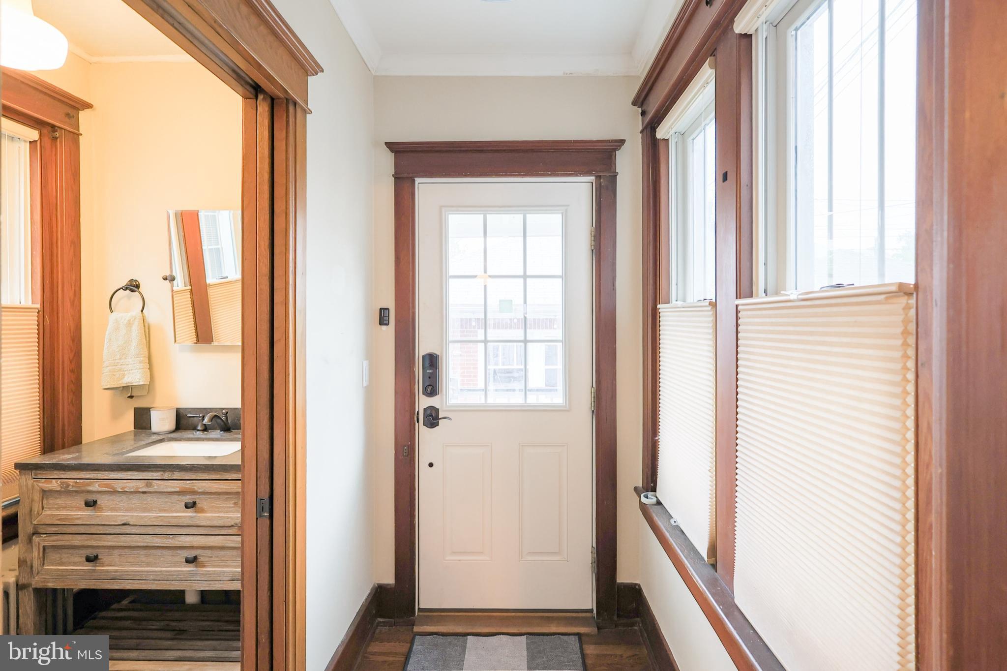 COLLEGE HEIGHTS - Residential