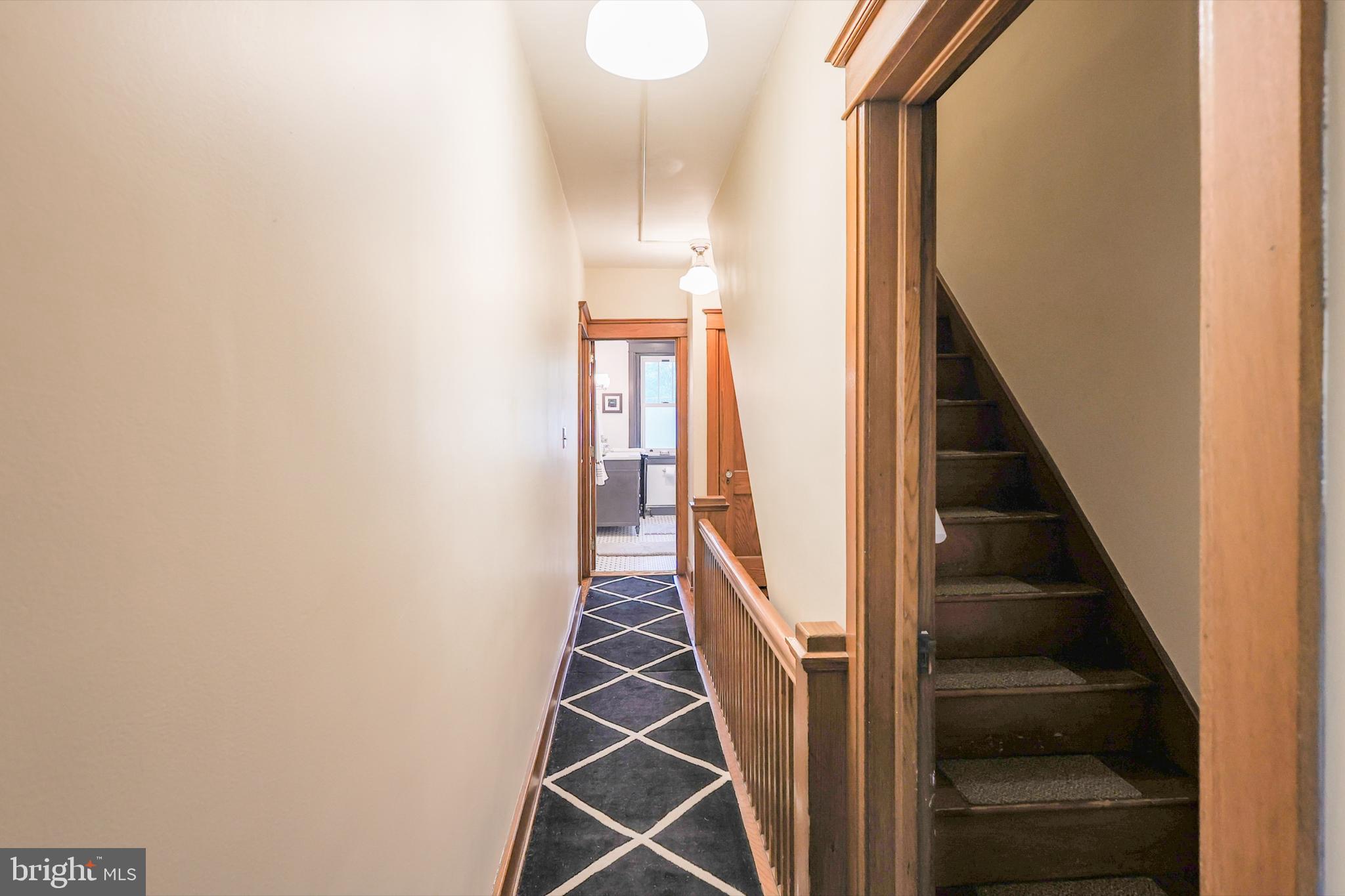 COLLEGE HEIGHTS - Residential