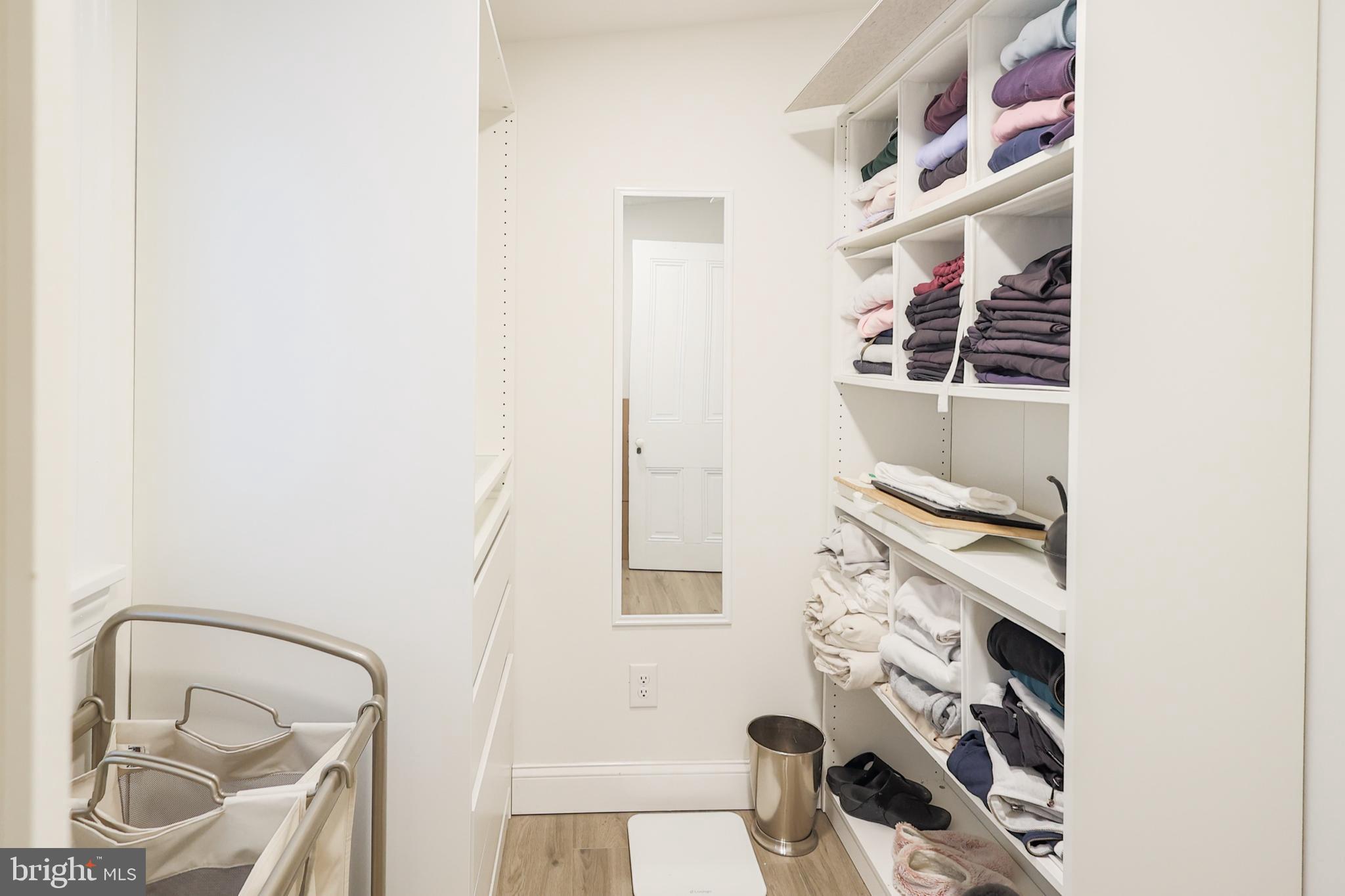 COLLEGE HEIGHTS - Residential