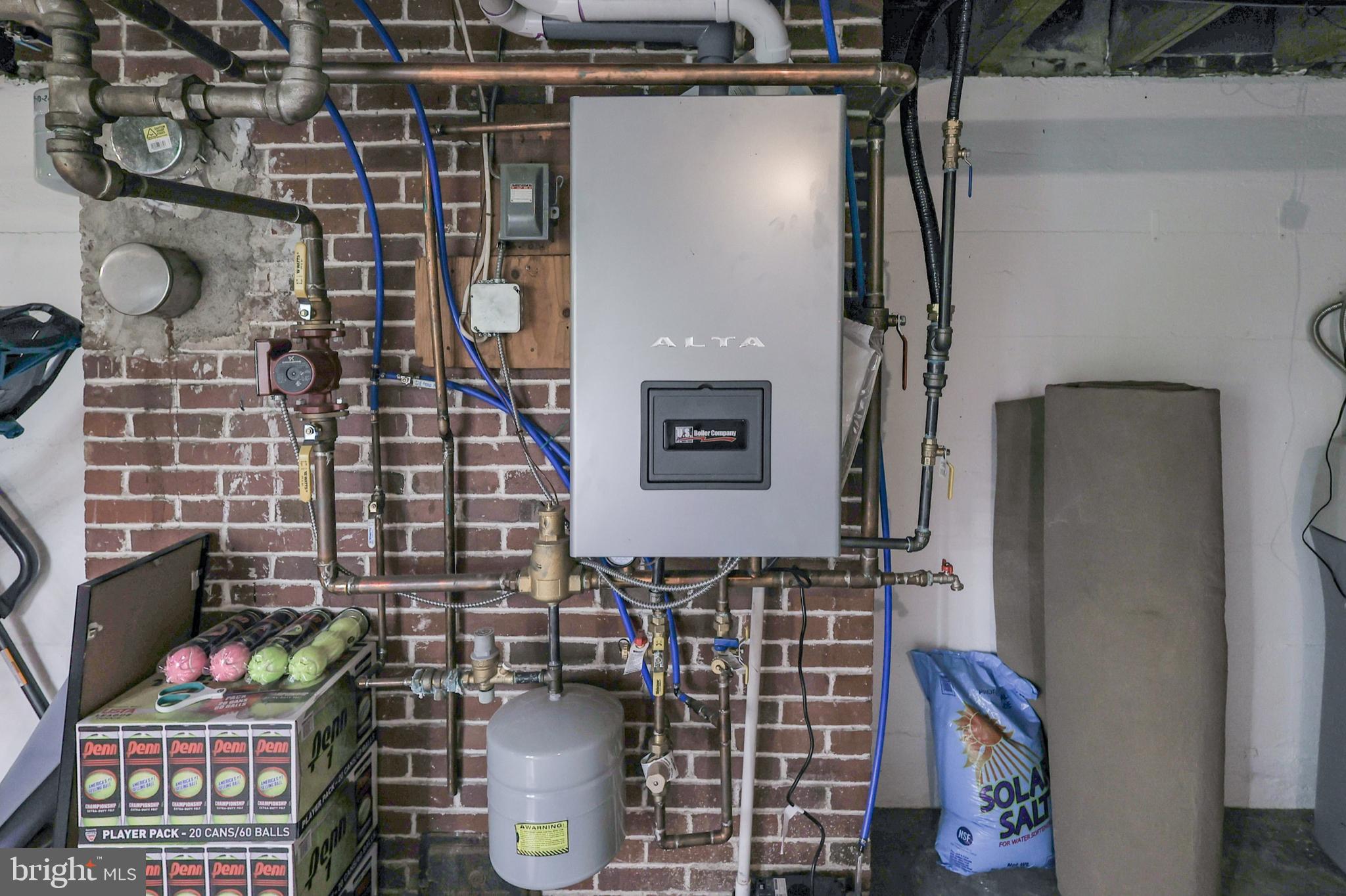 COLLEGE HEIGHTS - Residential