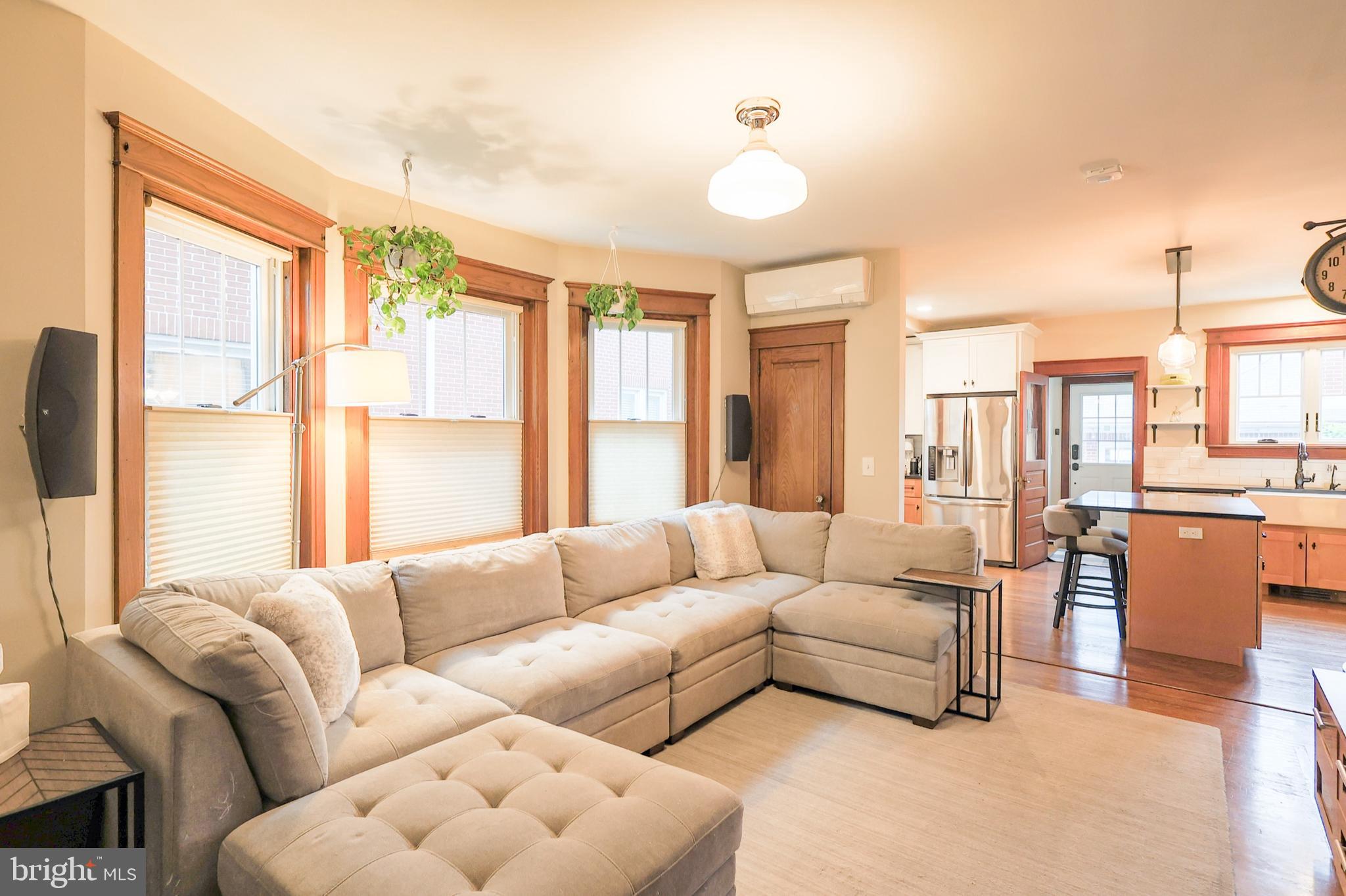 COLLEGE HEIGHTS - Residential