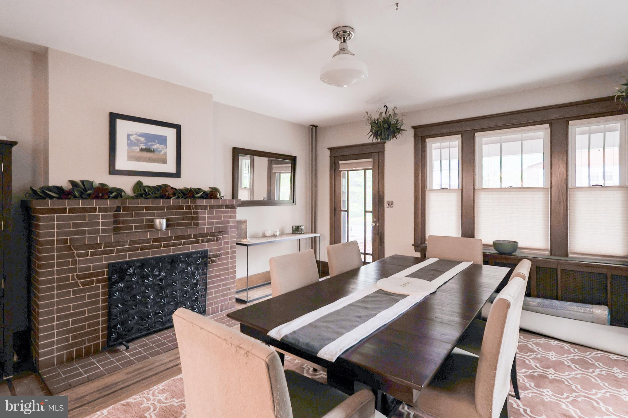 COLLEGE HEIGHTS - Residential