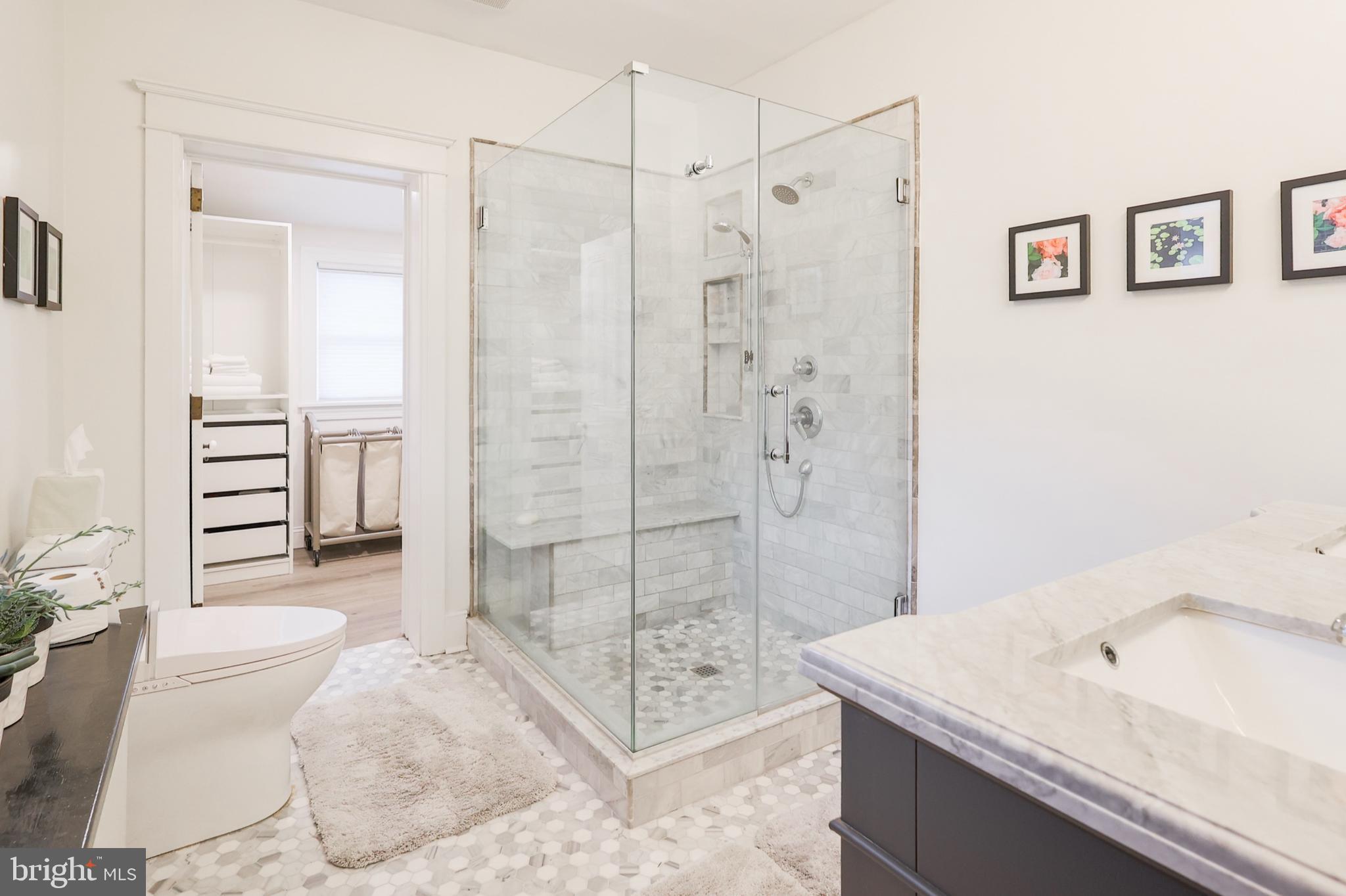 COLLEGE HEIGHTS - Residential