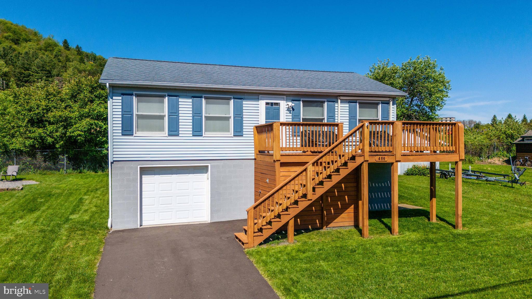 MARSH HILL ROAD - Residential