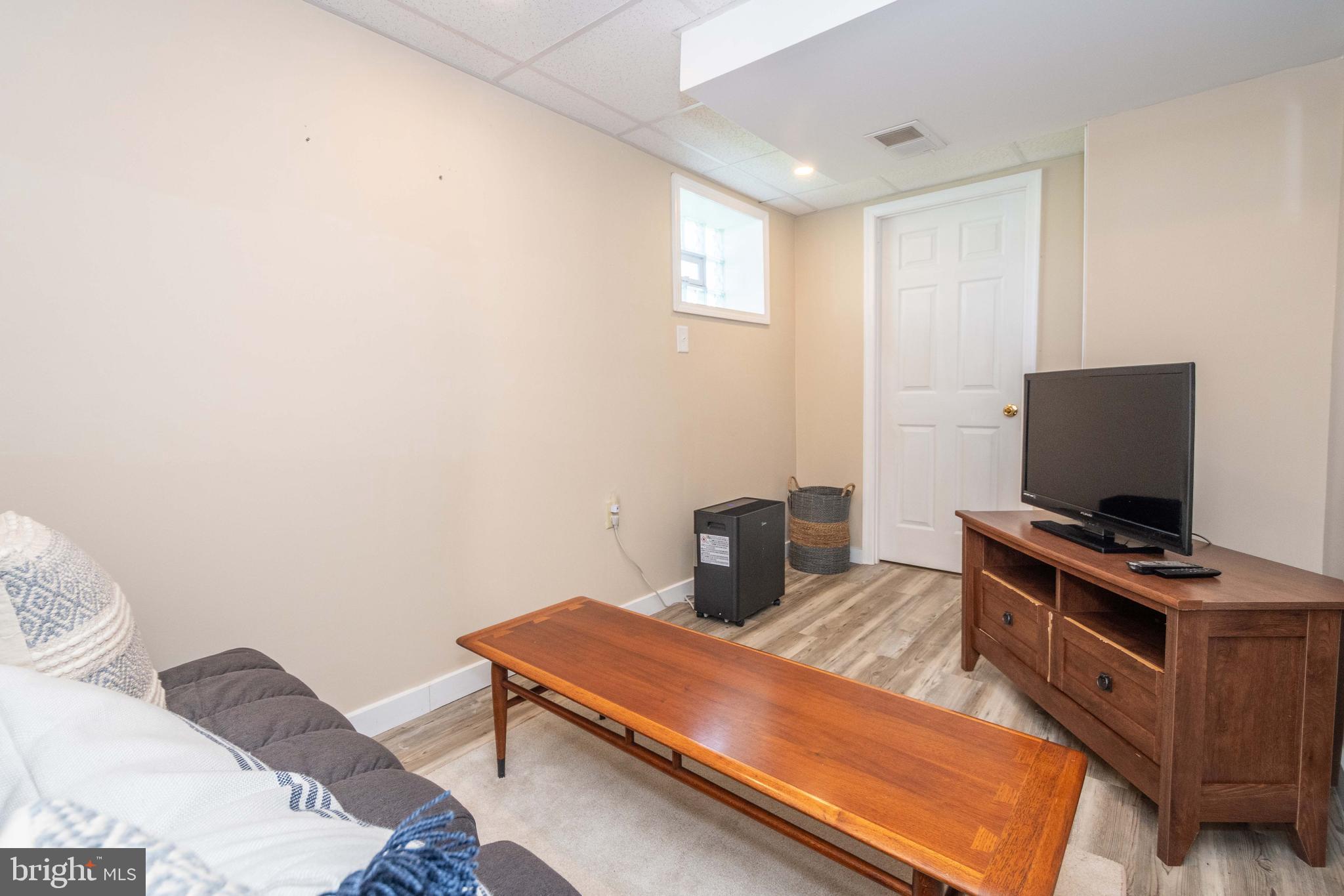 MARSH HILL ROAD - Residential