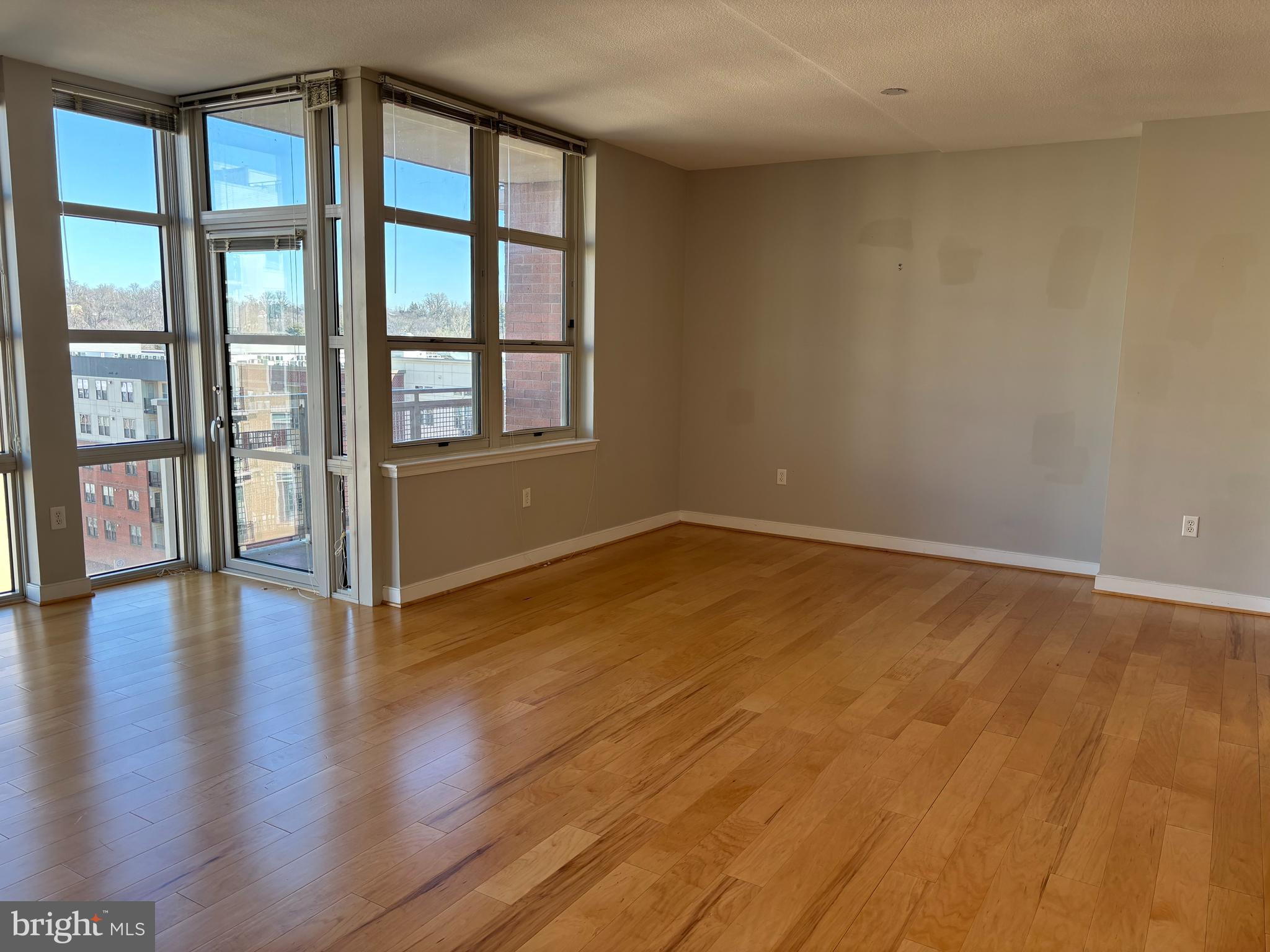 NATIONAL HARBOR - Residential