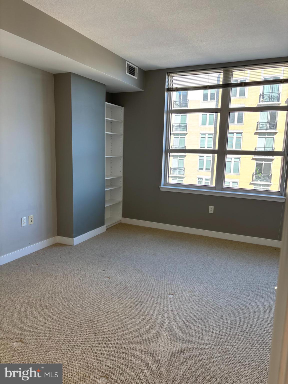 NATIONAL HARBOR - Residential