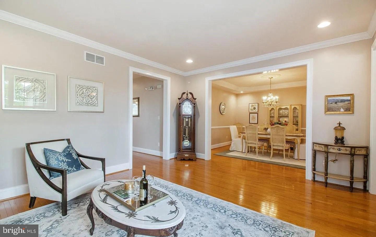 FOXCROFT OF BLUE B - Residential Lease