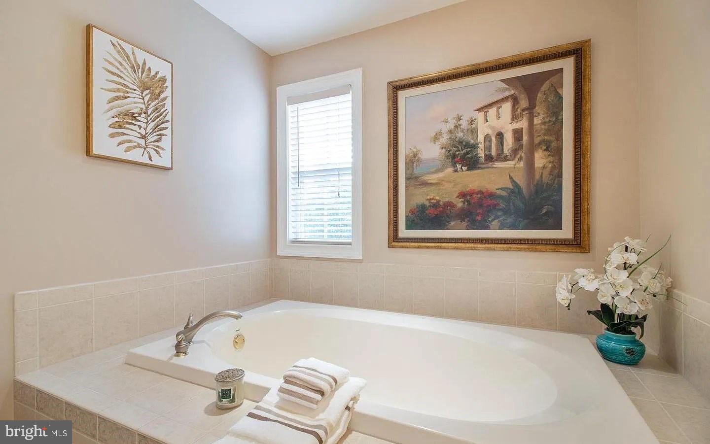 FOXCROFT OF BLUE B - Residential Lease