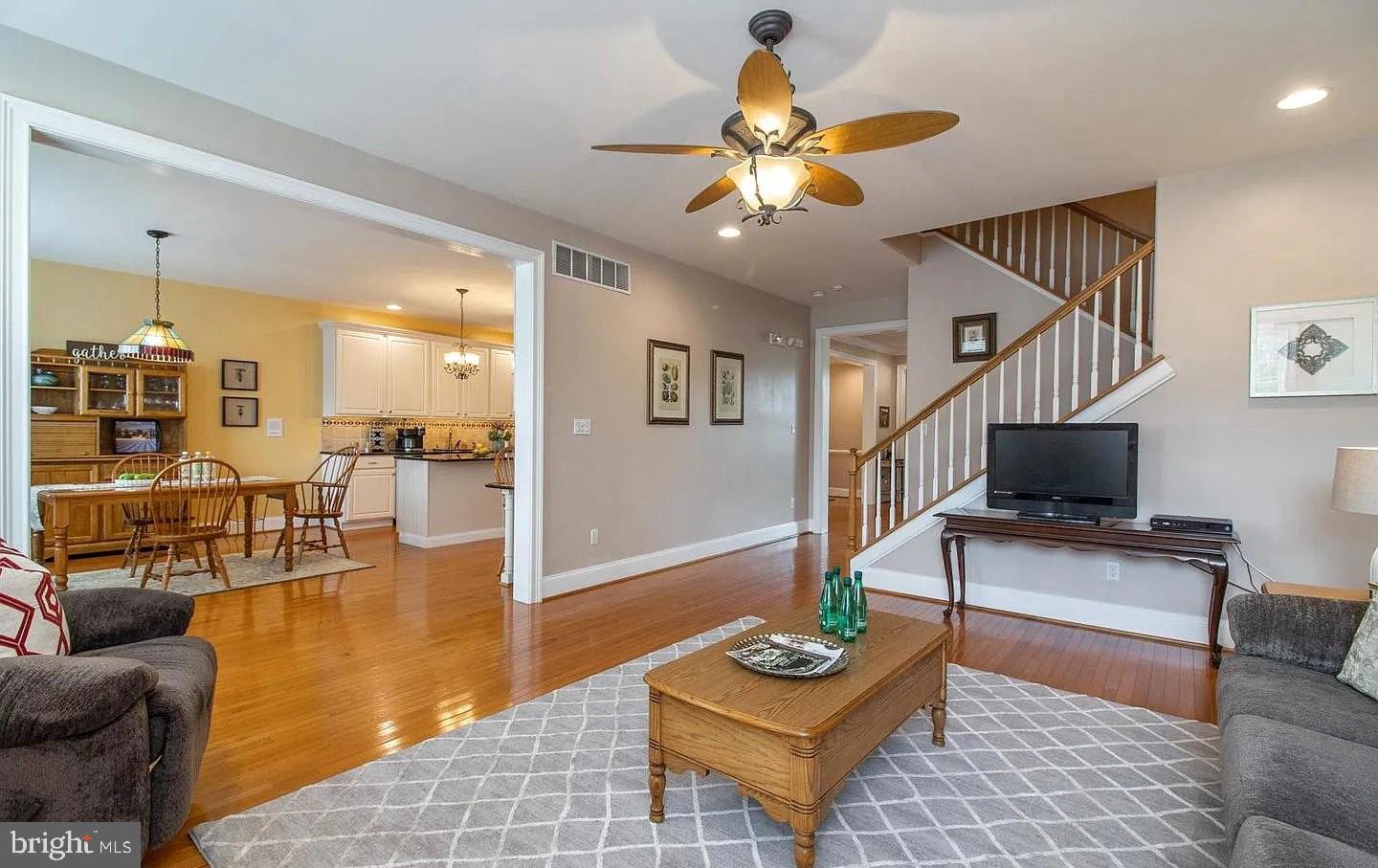 FOXCROFT OF BLUE B - Residential Lease