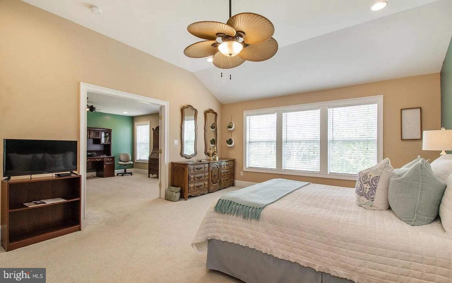 FOXCROFT OF BLUE B - Residential Lease