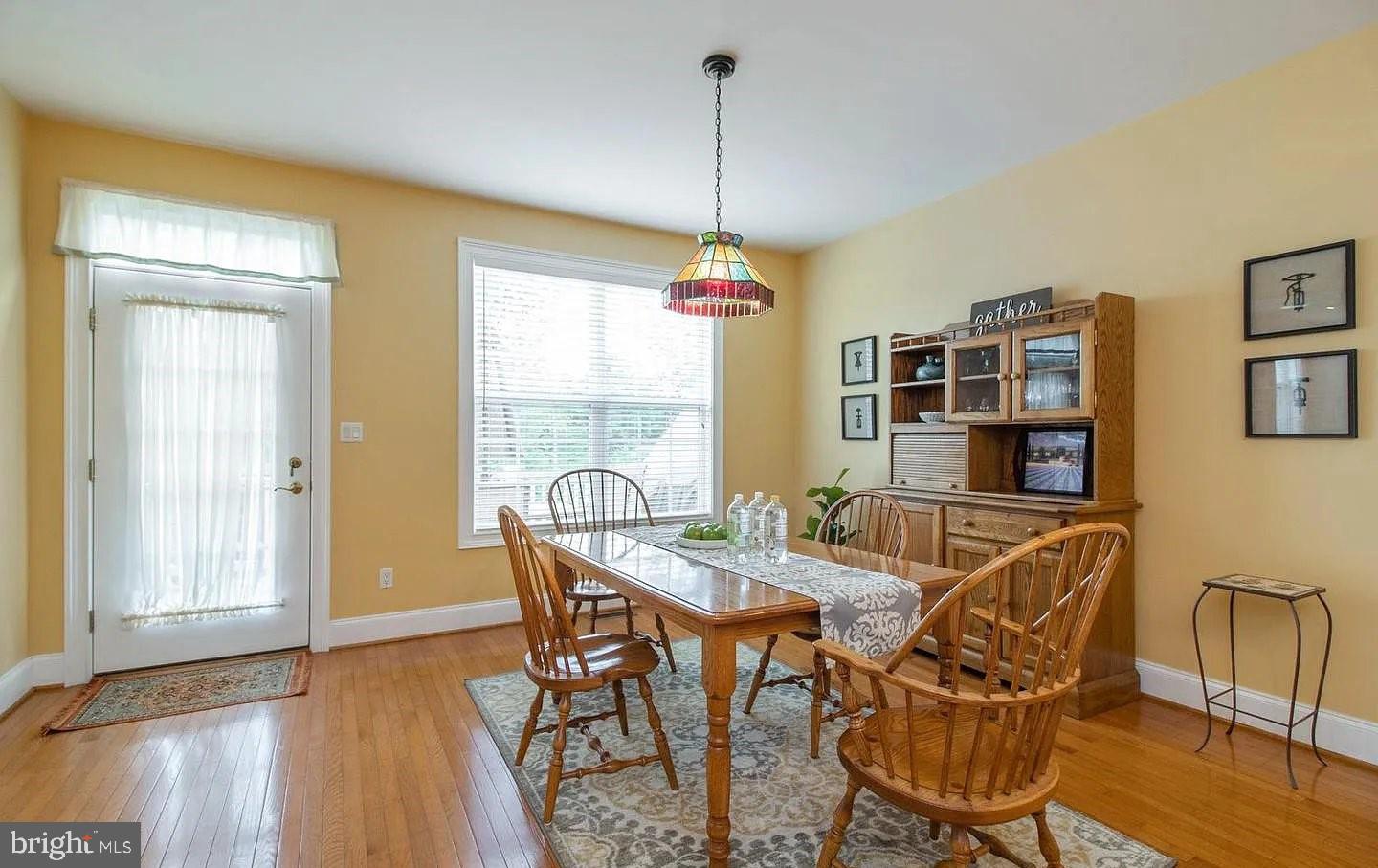 FOXCROFT OF BLUE B - Residential Lease