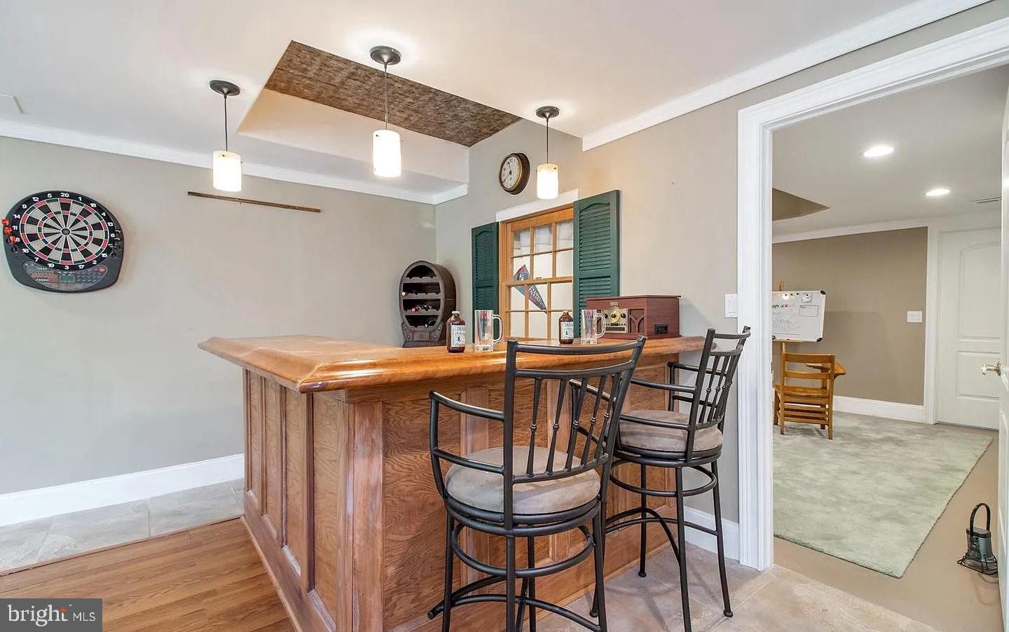 FOXCROFT OF BLUE B - Residential Lease