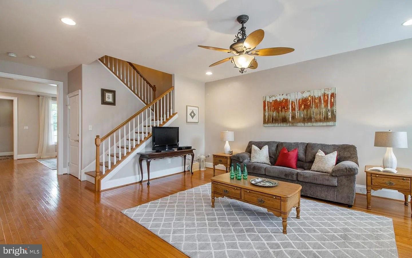 FOXCROFT OF BLUE B - Residential Lease