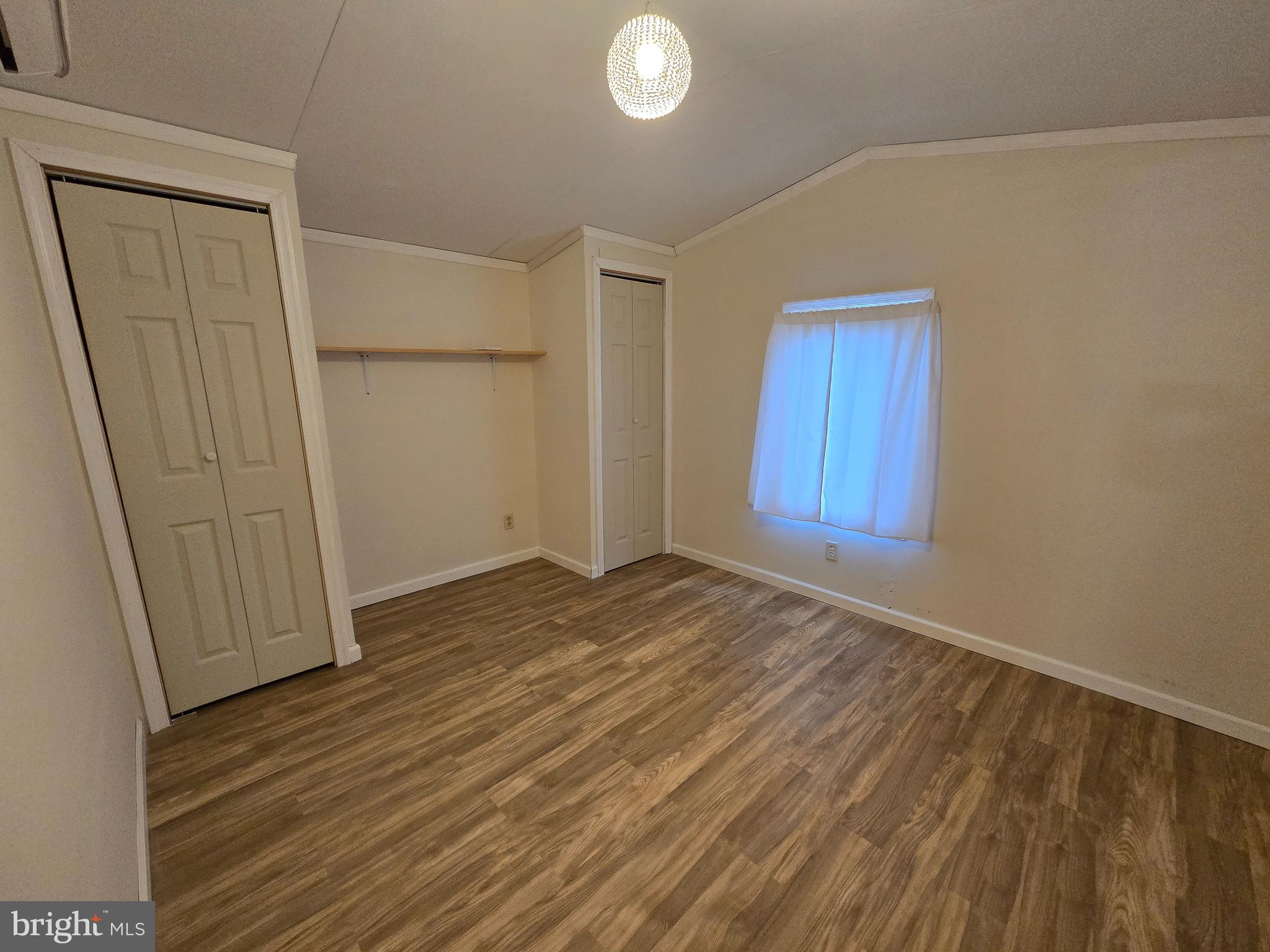 LINCOLN ESTATES MHP - Residential