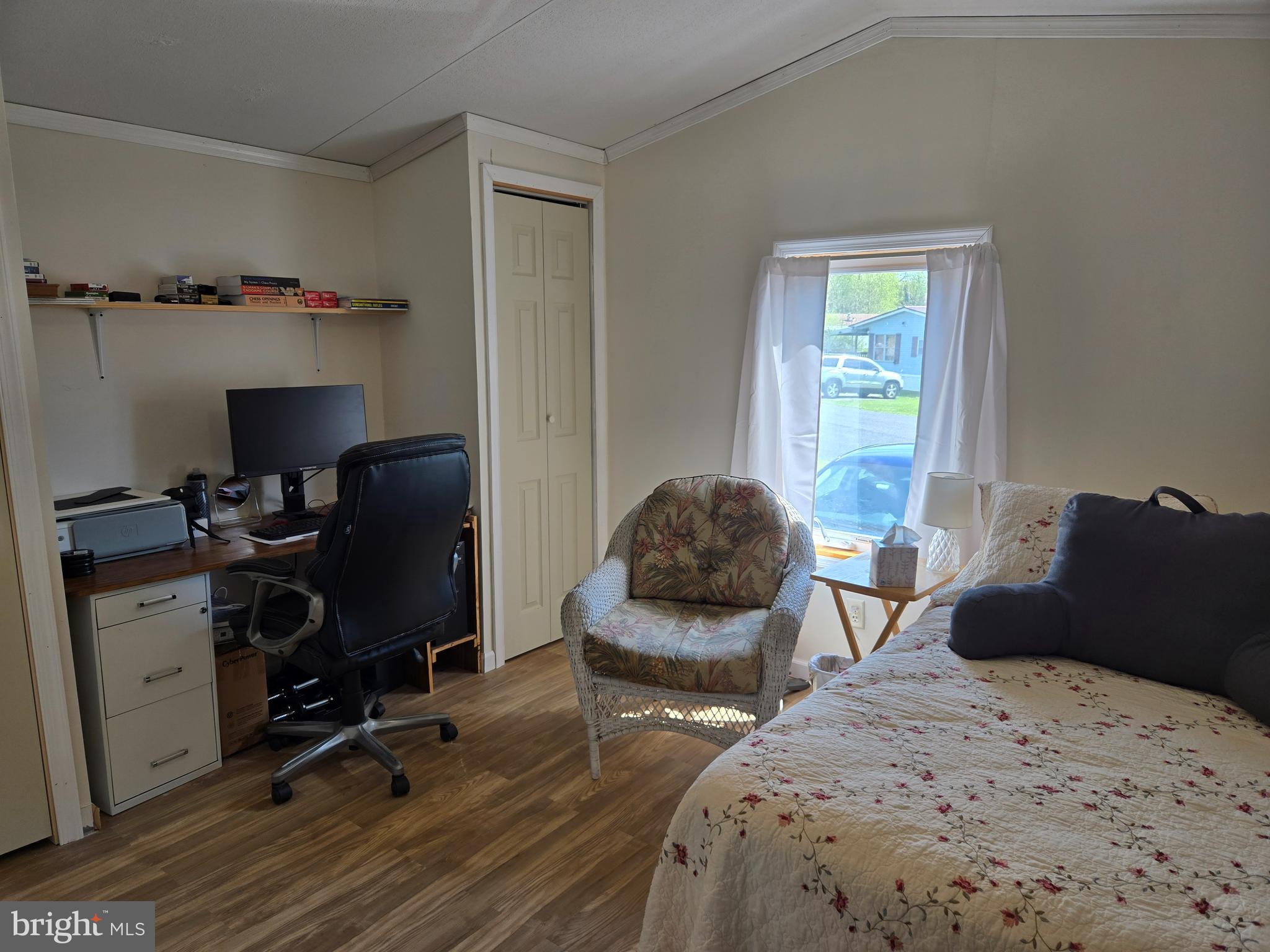 LINCOLN ESTATES MHP - Residential