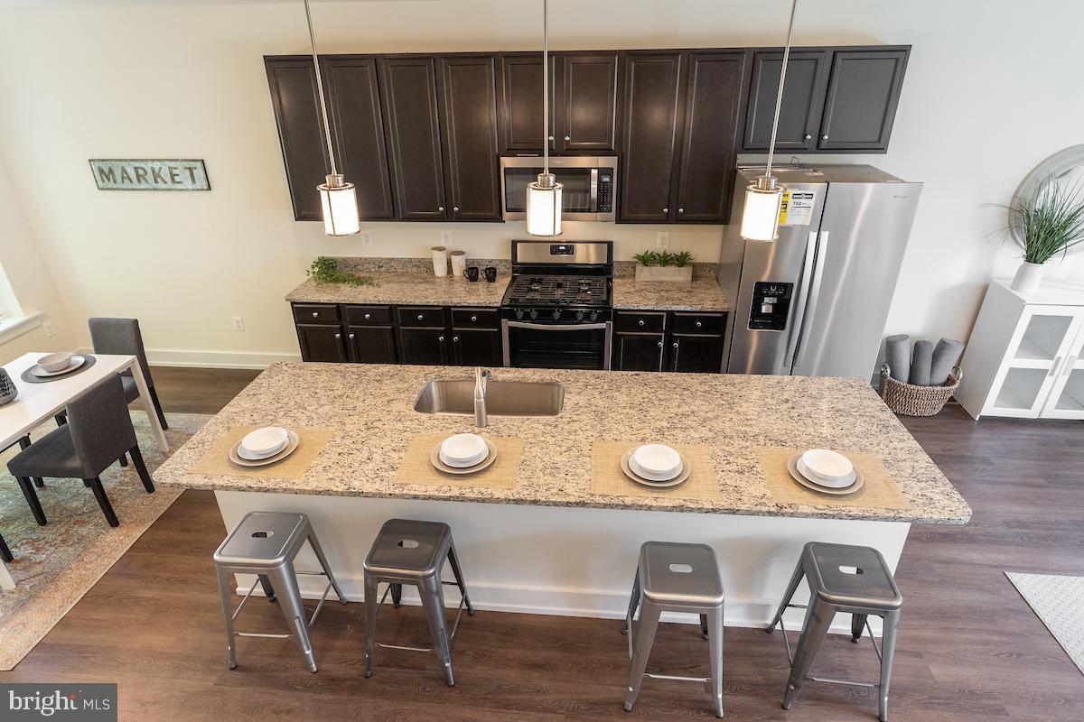 UPPER FELLS POINT - Residential