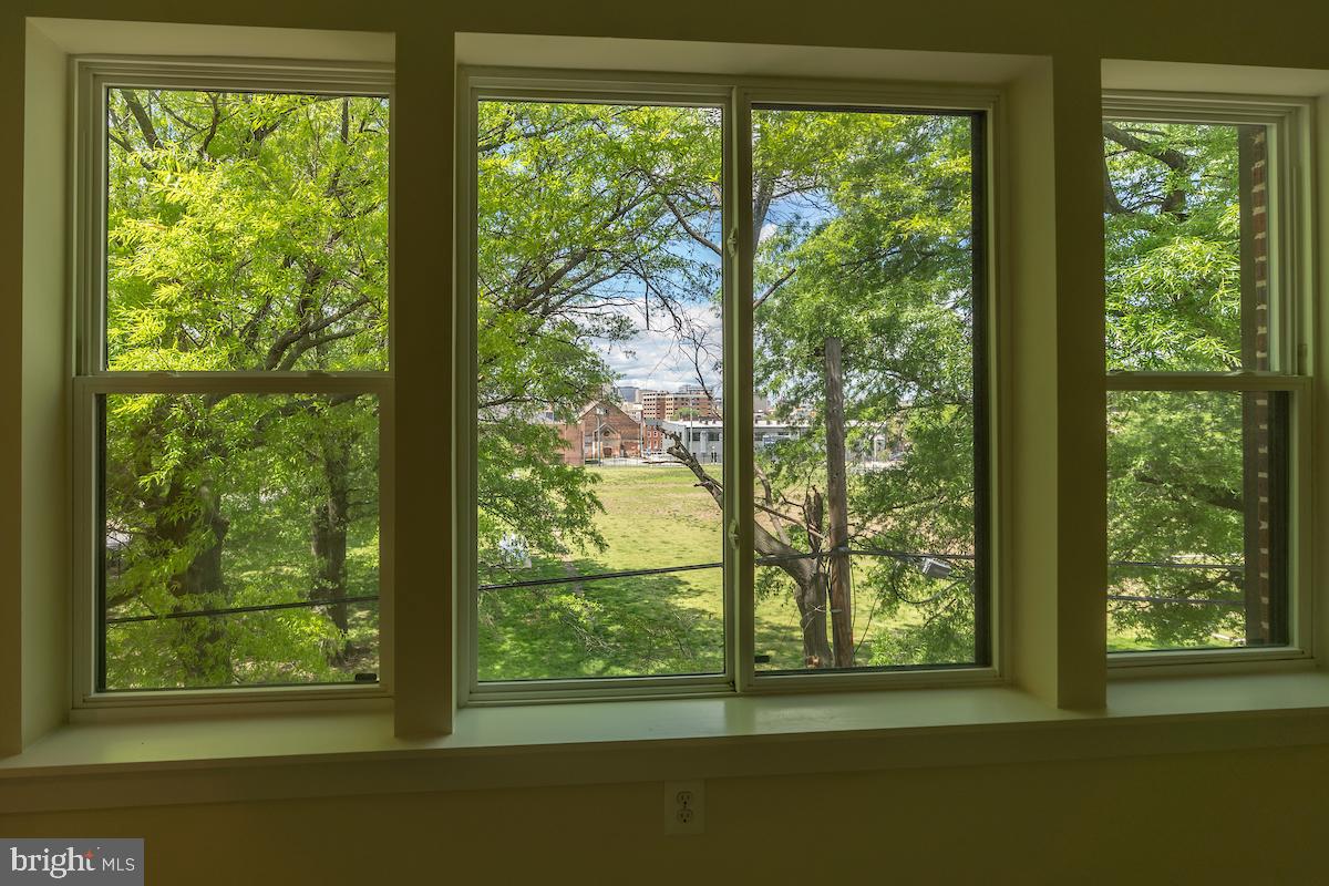 UPPER FELLS POINT - Residential