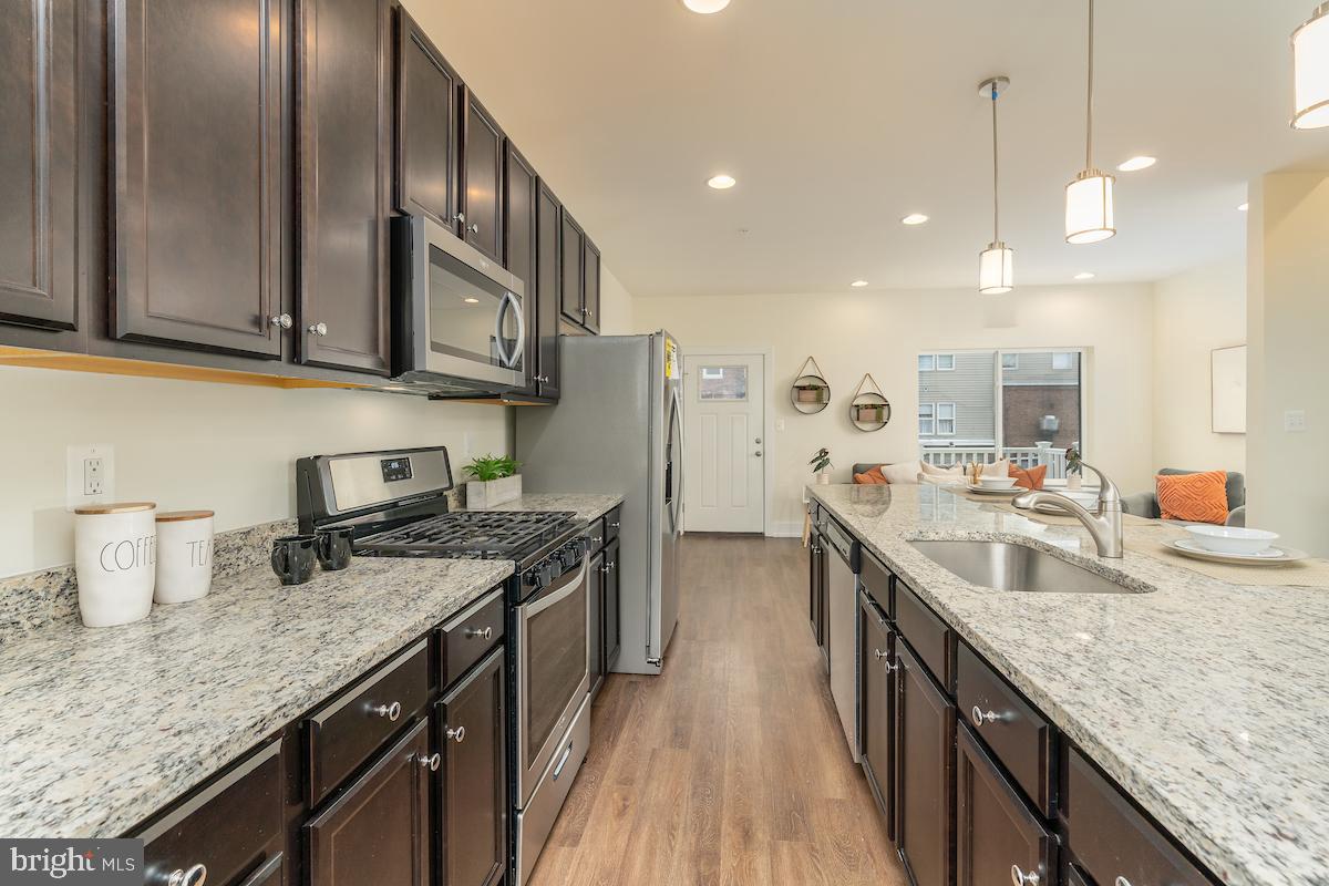 UPPER FELLS POINT - Residential