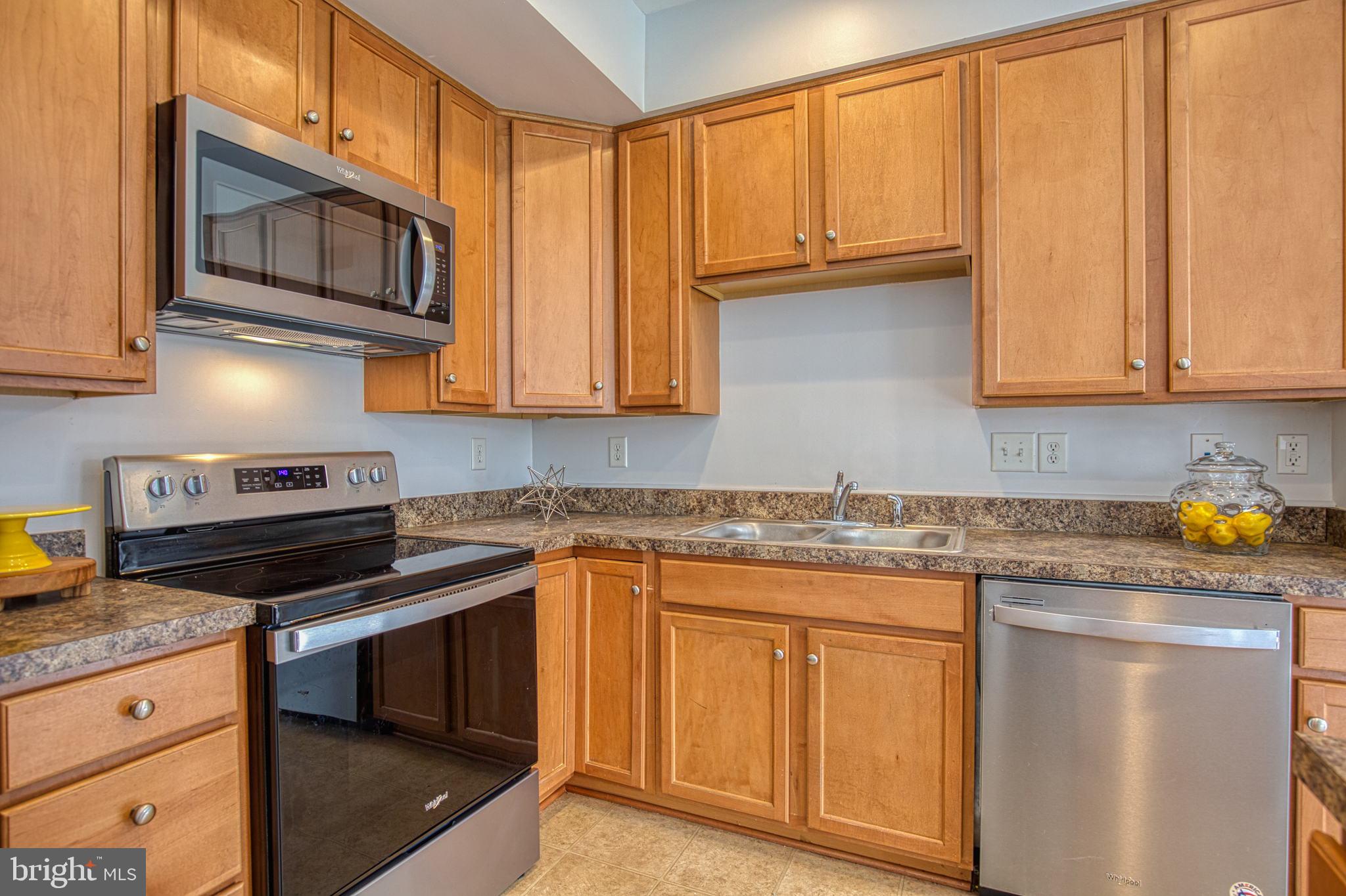 BLUFFS AT BELL CREEK - Residential