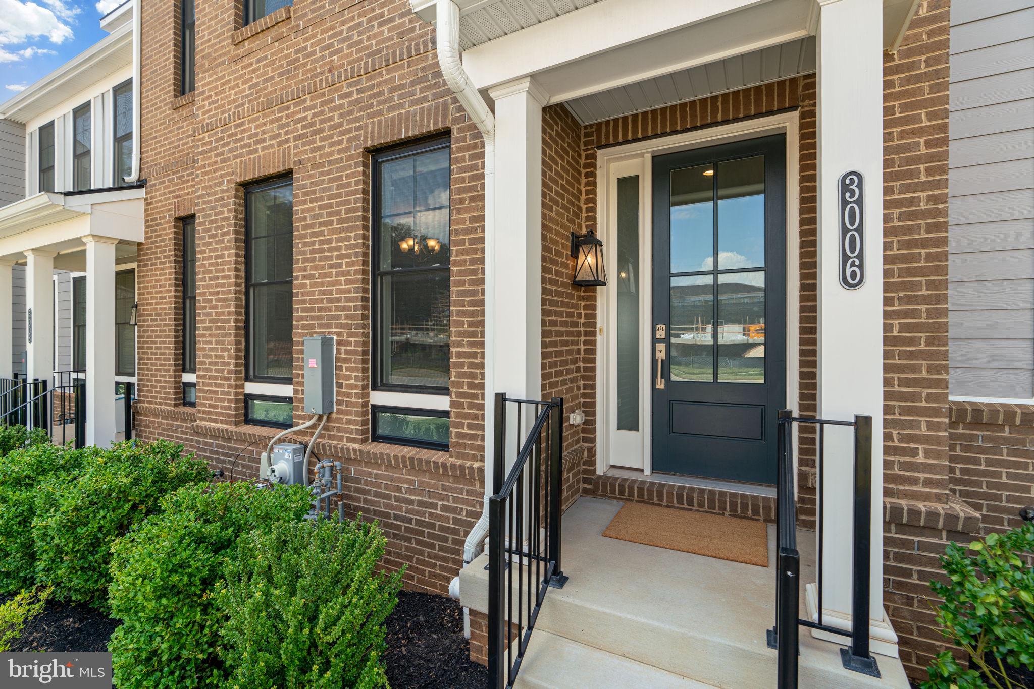 3006 MOUNT VILLA PARKWAY
