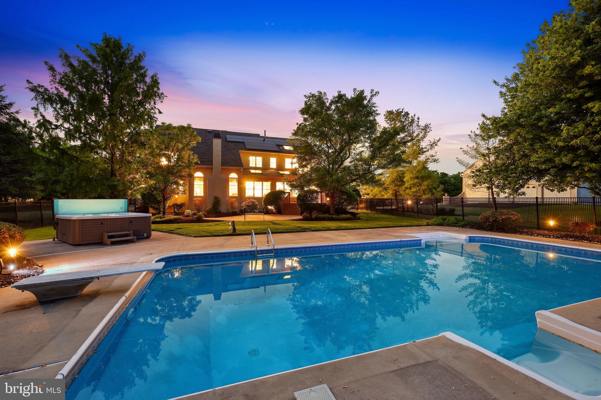 DOLINGTON ESTATES - Residential