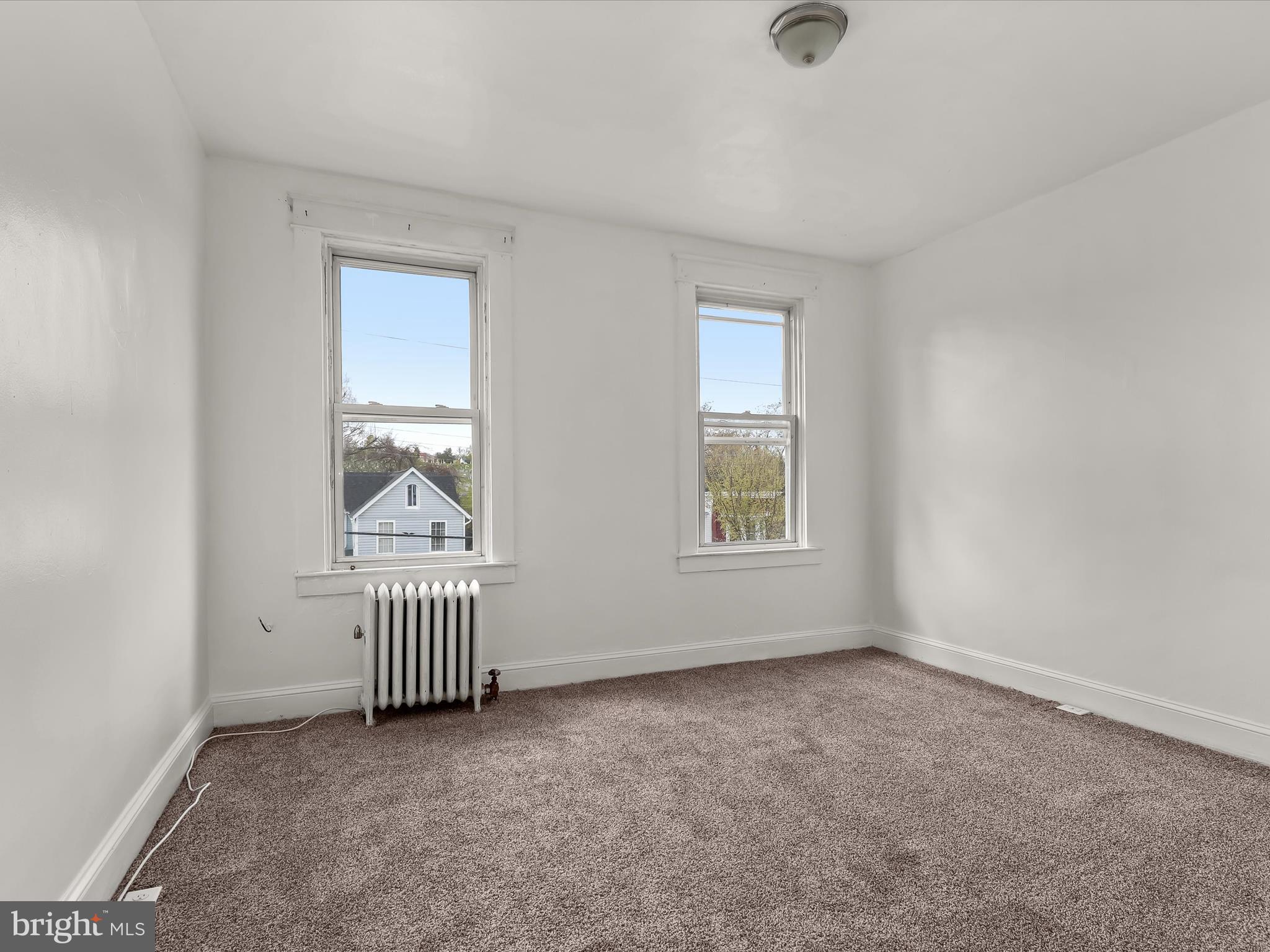 IRVINGTON - Residential