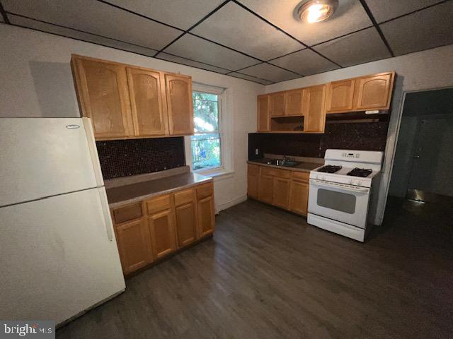 GERMANTOWN (EAST) - Residential