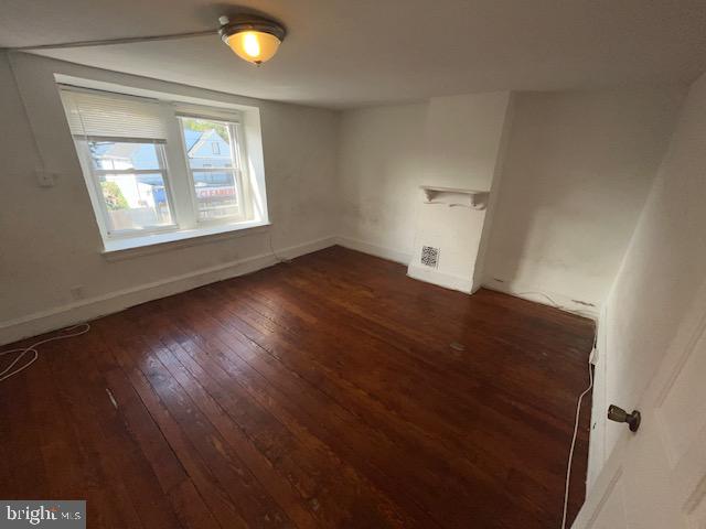 GERMANTOWN (EAST) - Residential