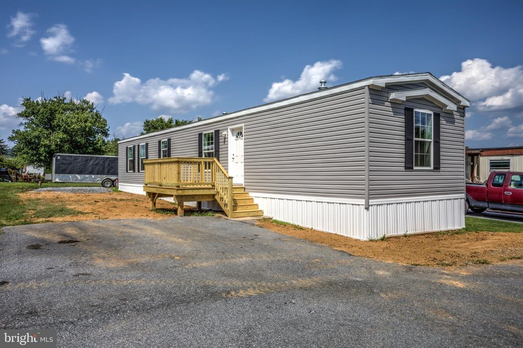 Photo of 810-B GLENWOOD DR, EPHRATA, PA 17522 (MLS # PALA2039110)