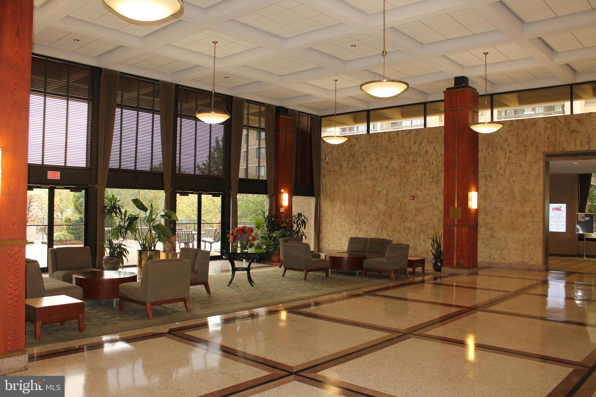 SKYLINE SQUARE CONDO - Residential