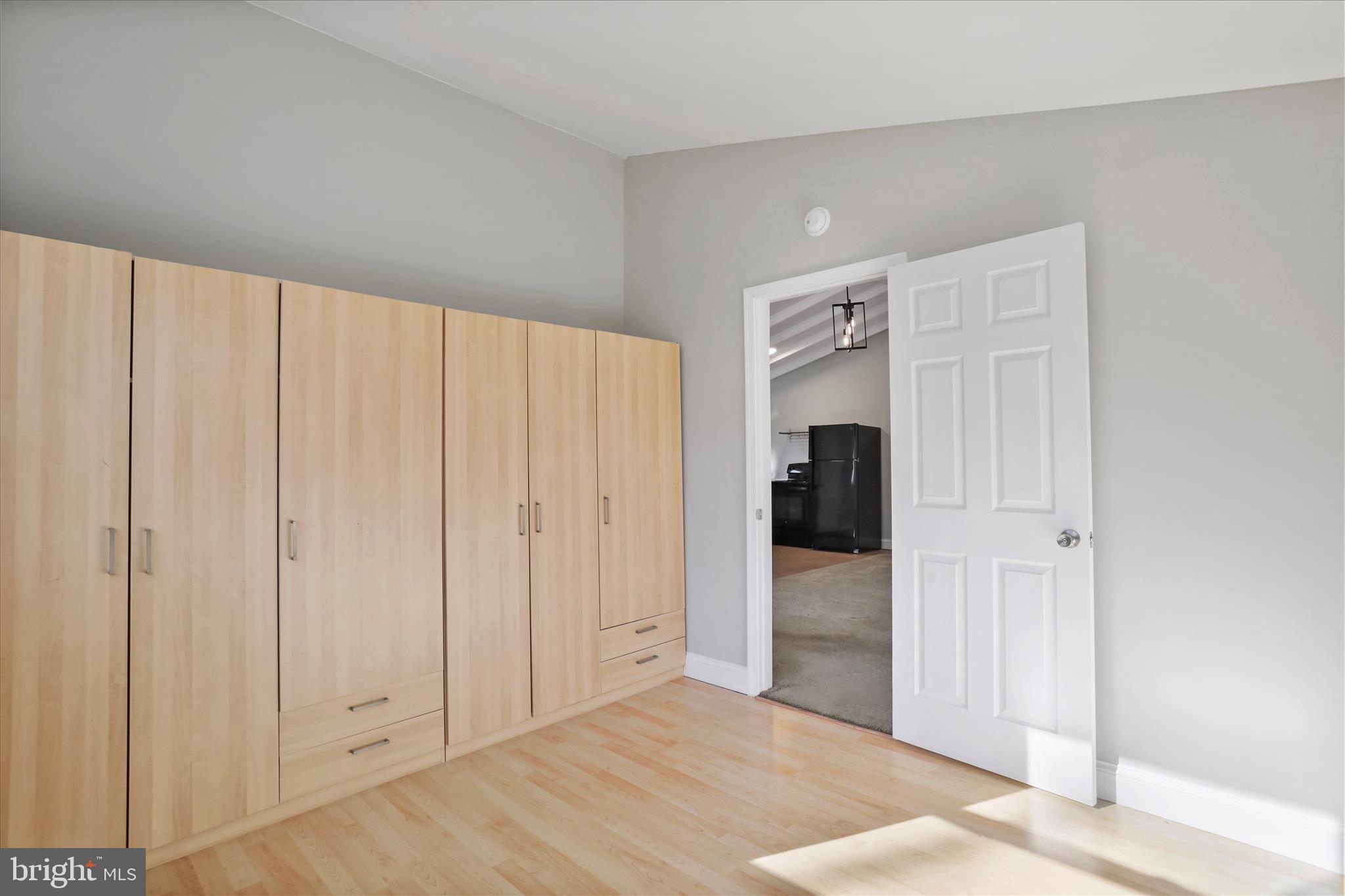 SLEEPY HOLLOW - Residential