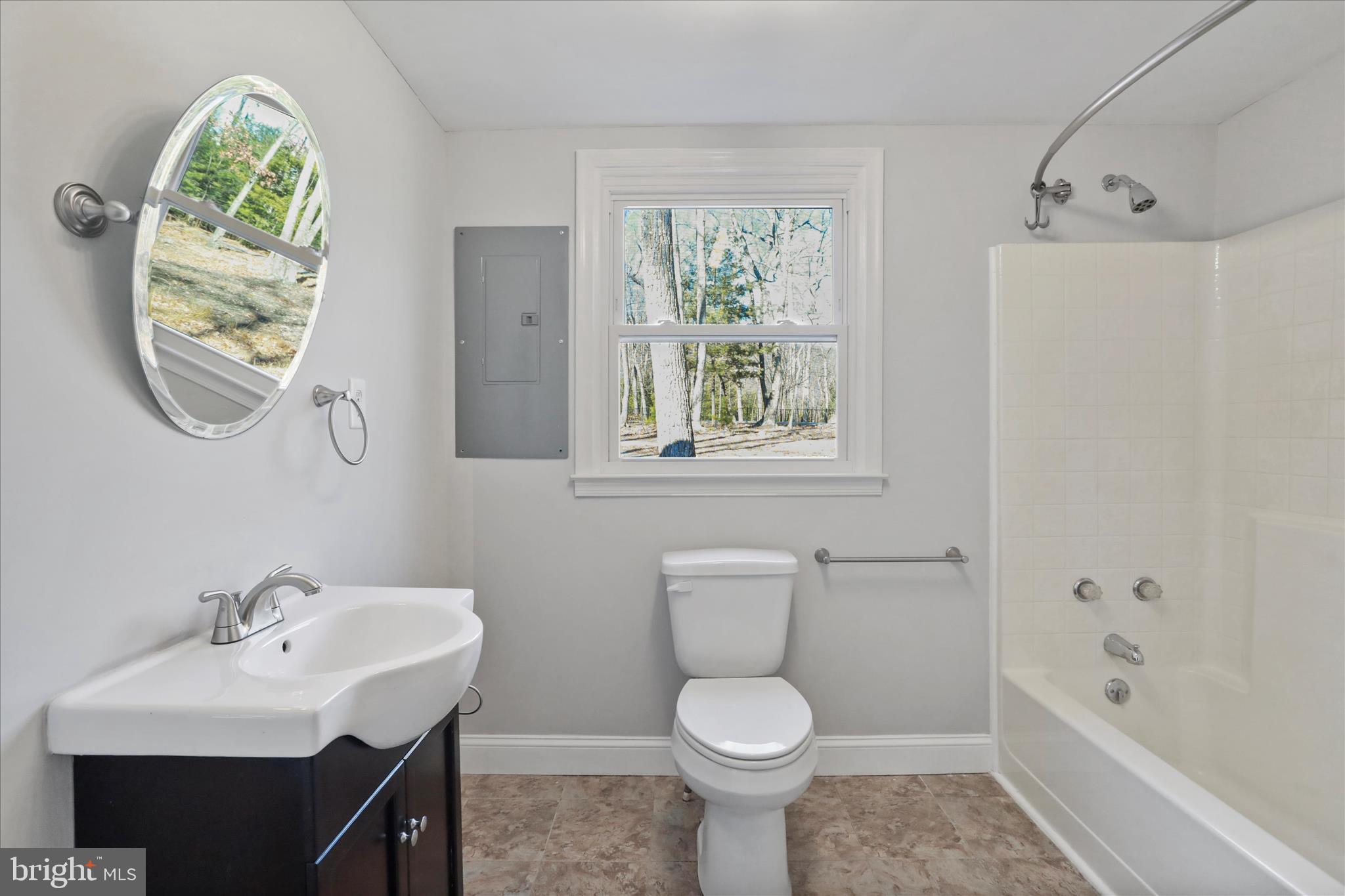 SLEEPY HOLLOW - Residential