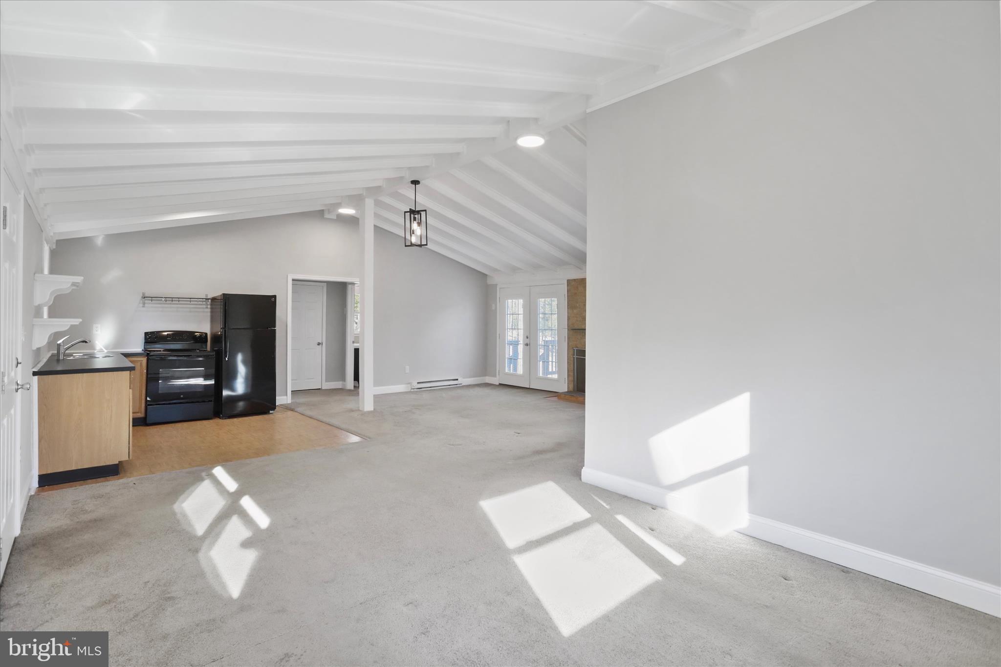 SLEEPY HOLLOW - Residential