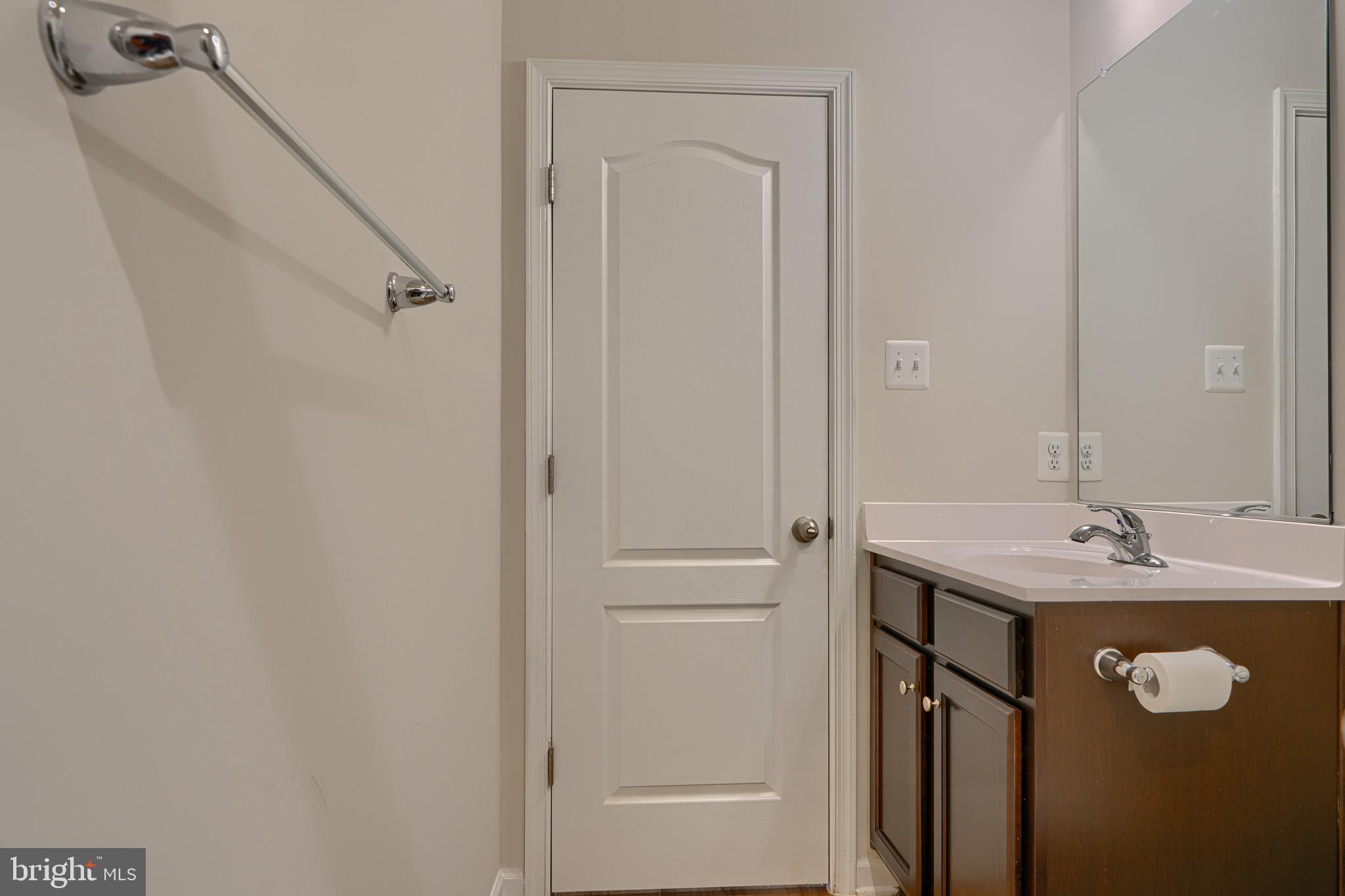 TUSCARORA CREEK - Residential Lease