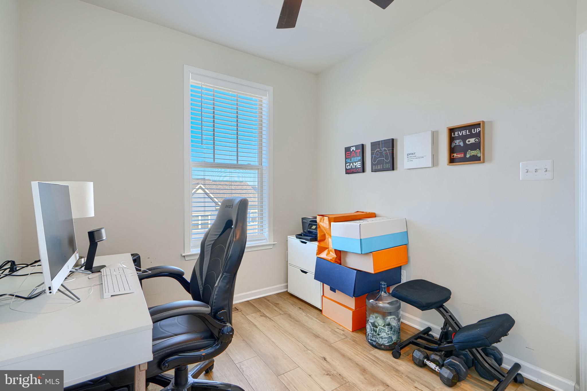 TUSCARORA CREEK - Residential Lease