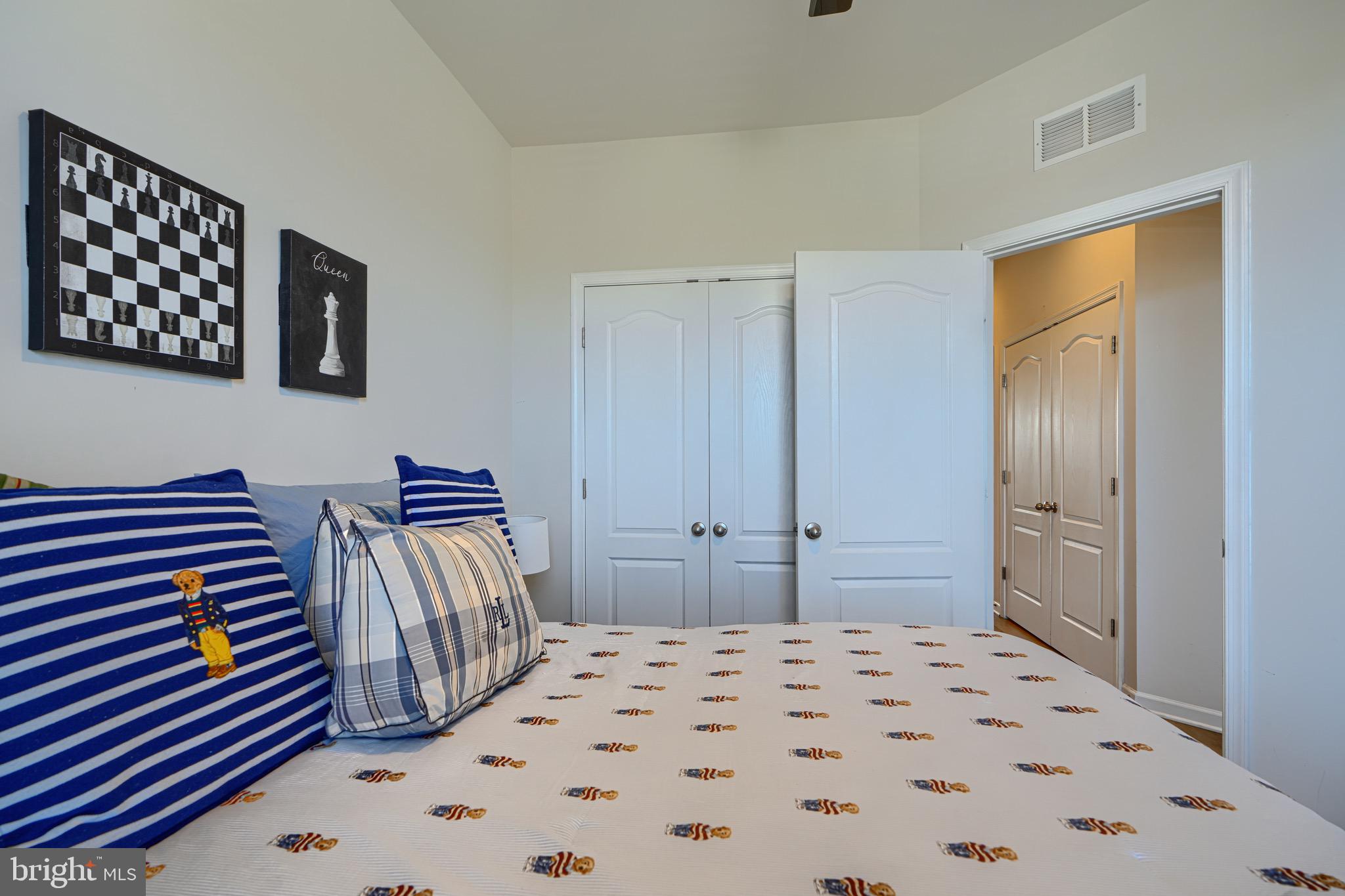 TUSCARORA CREEK - Residential Lease